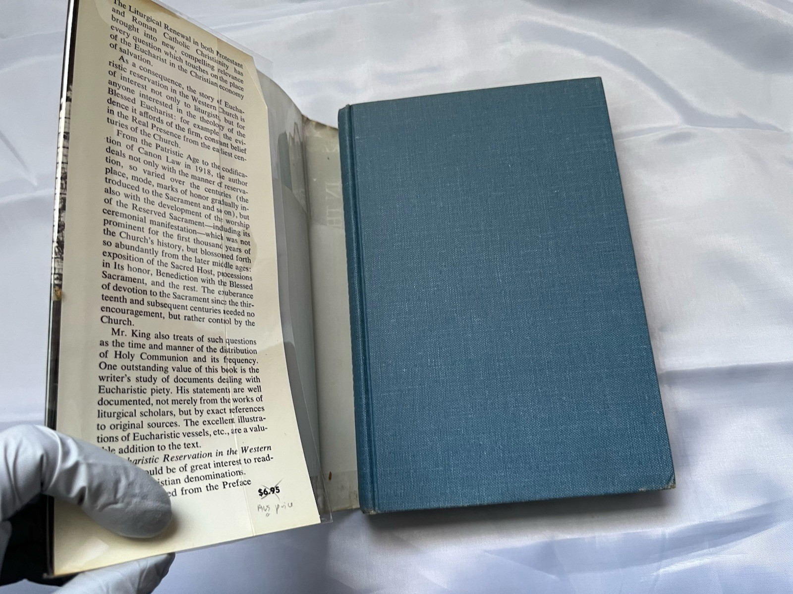 Eucharistic Reservation in the Western Church by Archdale A. King