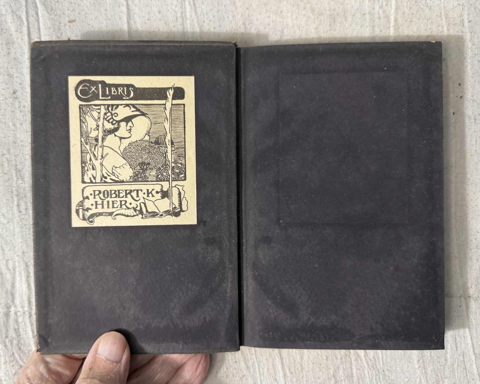 Alexandre Dumas Lot of 5 Circa 1910 Published by Thomas Nelson & Sons Leather