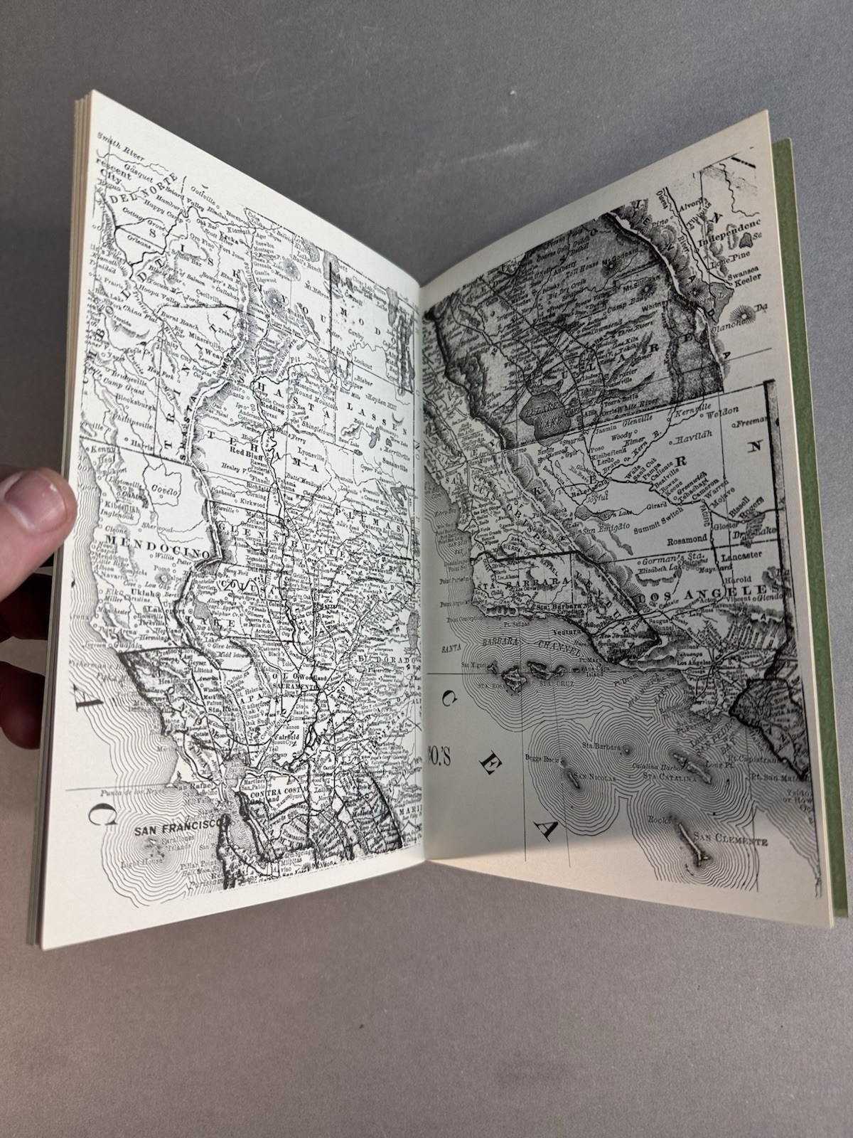The UFO Wave of 1896 Loren E. Gross First Edition 1974