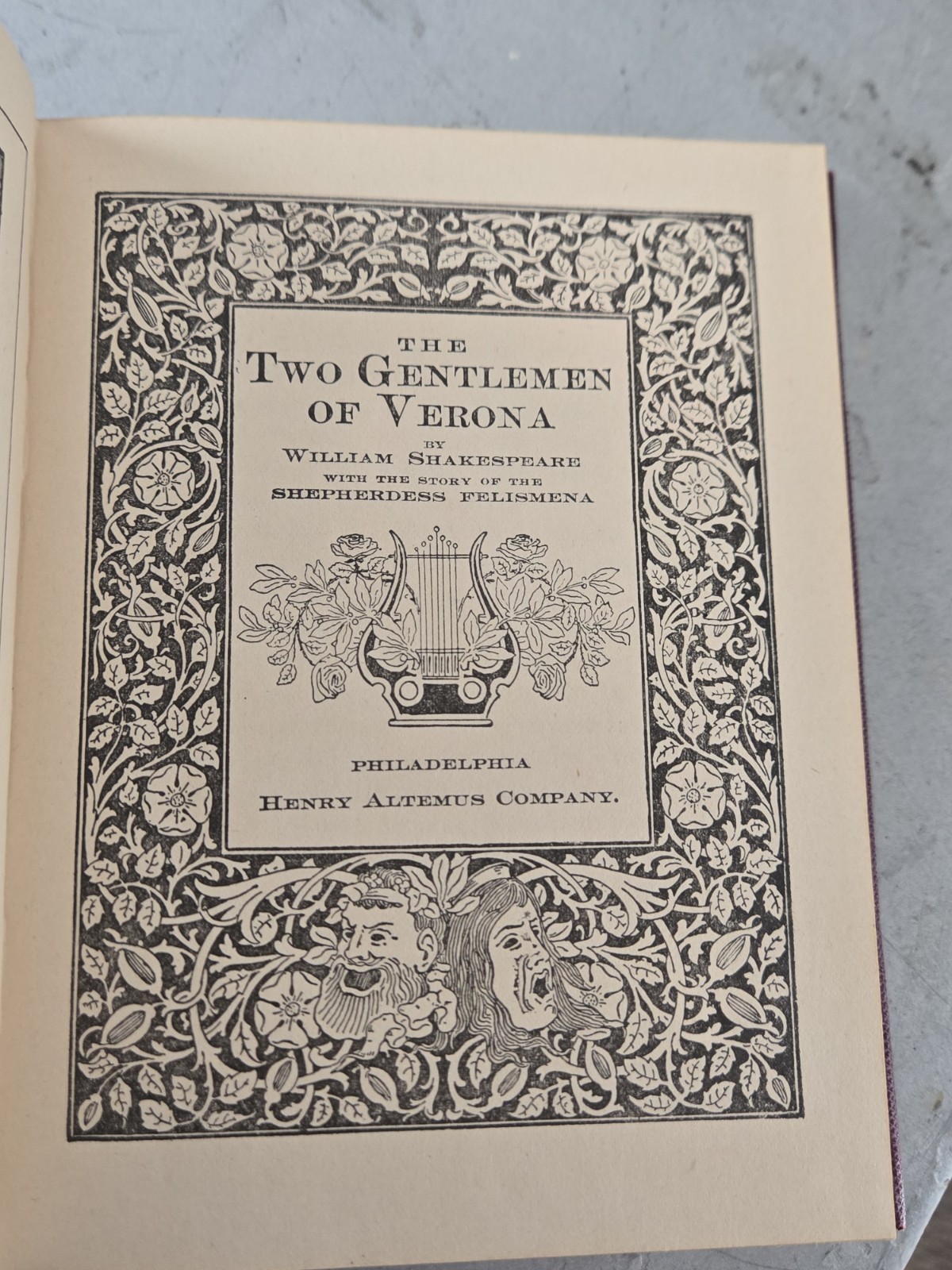 Two Gentlemen Of Verona Shakespeare Henry Altemus Company 5.5″x4″ 1903-1920