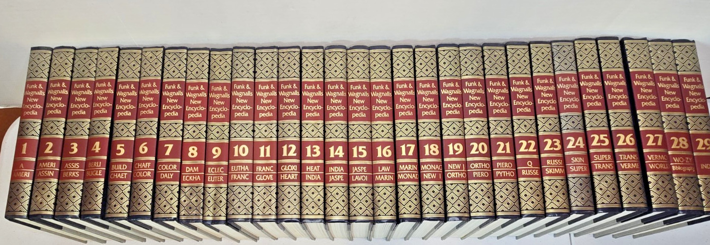 Funk and Wagnalls New Encyclopedia Complete 29 Volume Set 1986
