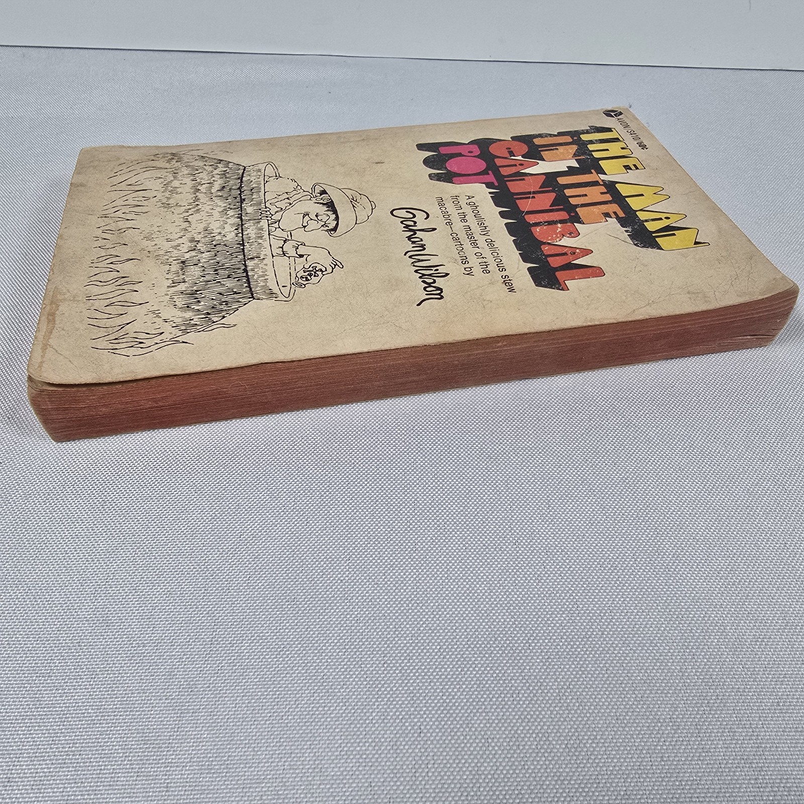 The Man in the Cannibal Pot by Gahan Wilson 1970 Avon 1st Printing Paperback