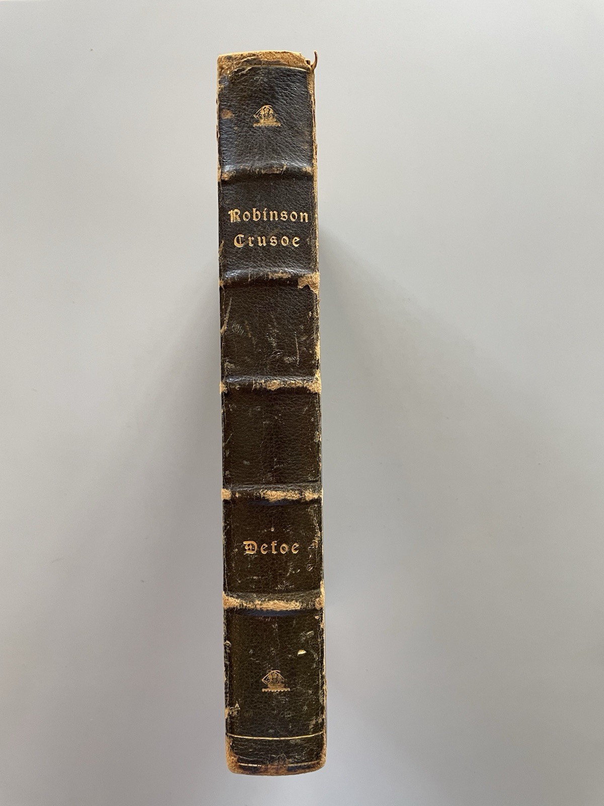 Life and Strange Surprising Adventures of Robinson Crusoe 1930. Limited Edition