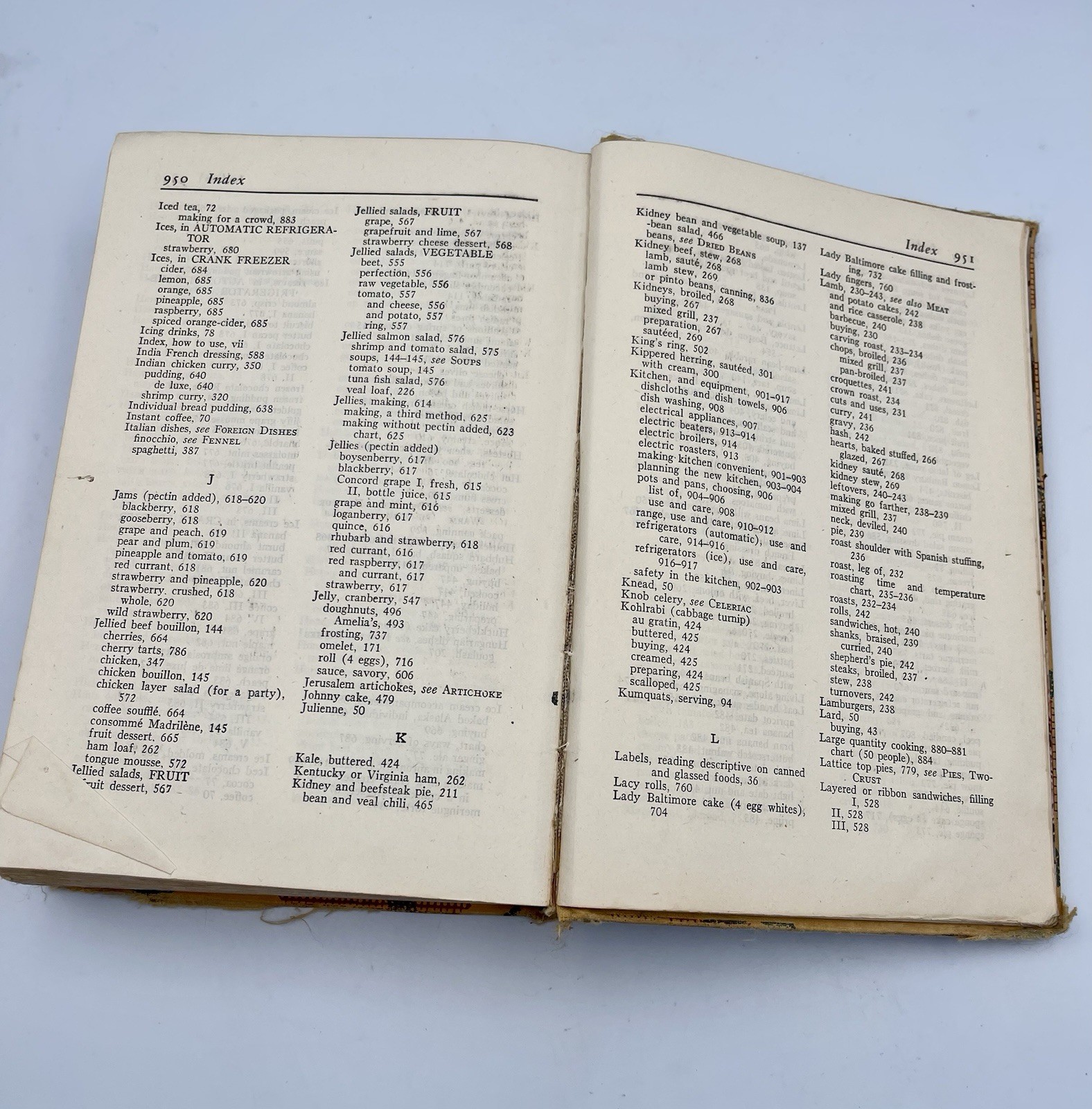 The Good Housekeeping Cook Book 7th Ed. Completely Revised 1944