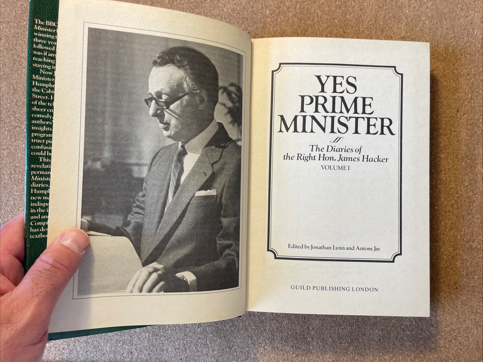 4X Yes Minister/Yes Prime Minister G to VG 2 HB 2 PB 1981-88 Lynn & Jay