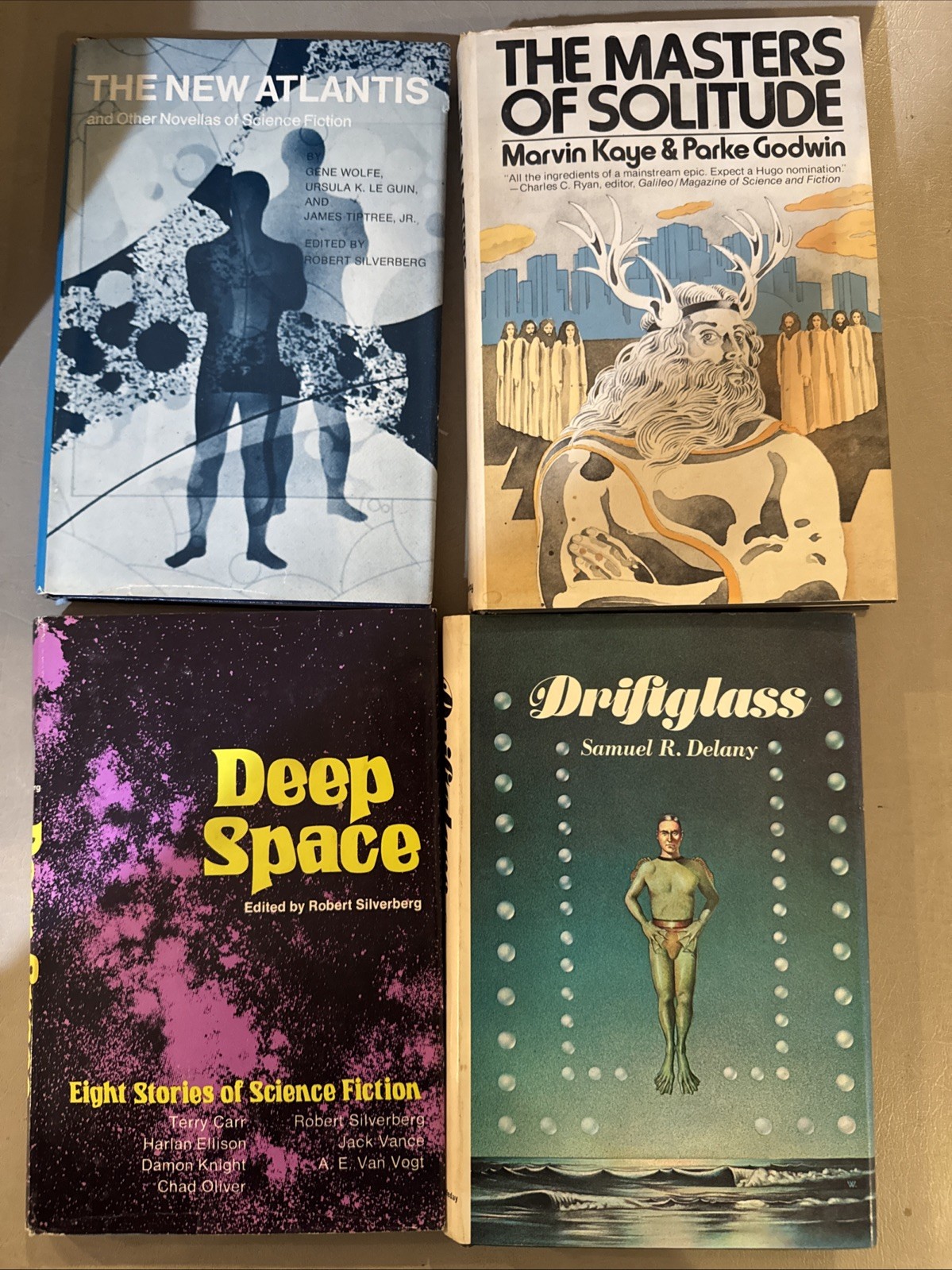 Mixed Lot of 26 Sci-Fi Novels HCDJ