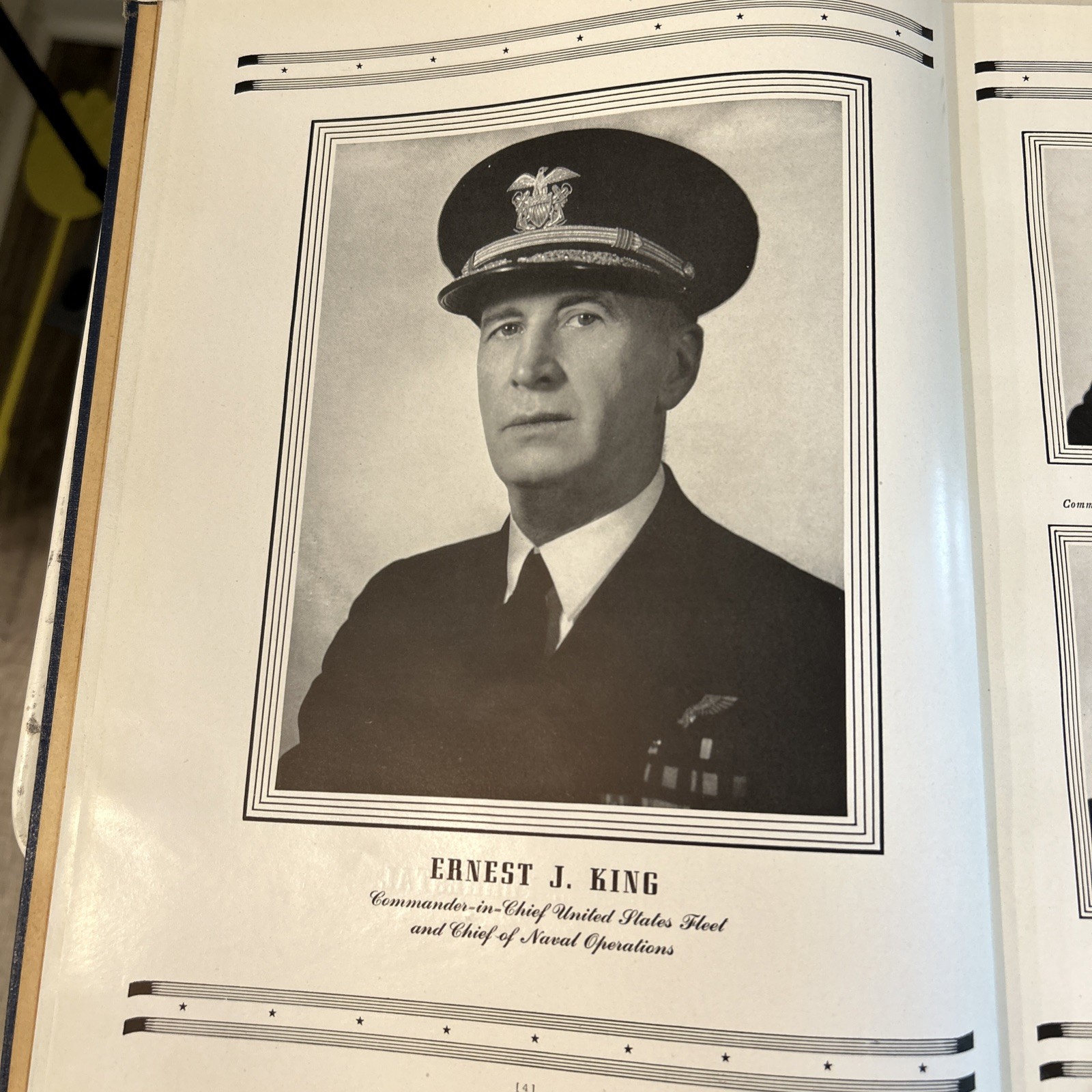 Unit Year Book / U.S NAVAL AIR STATION ALAMEDA CALIFORNIA 1st Edition