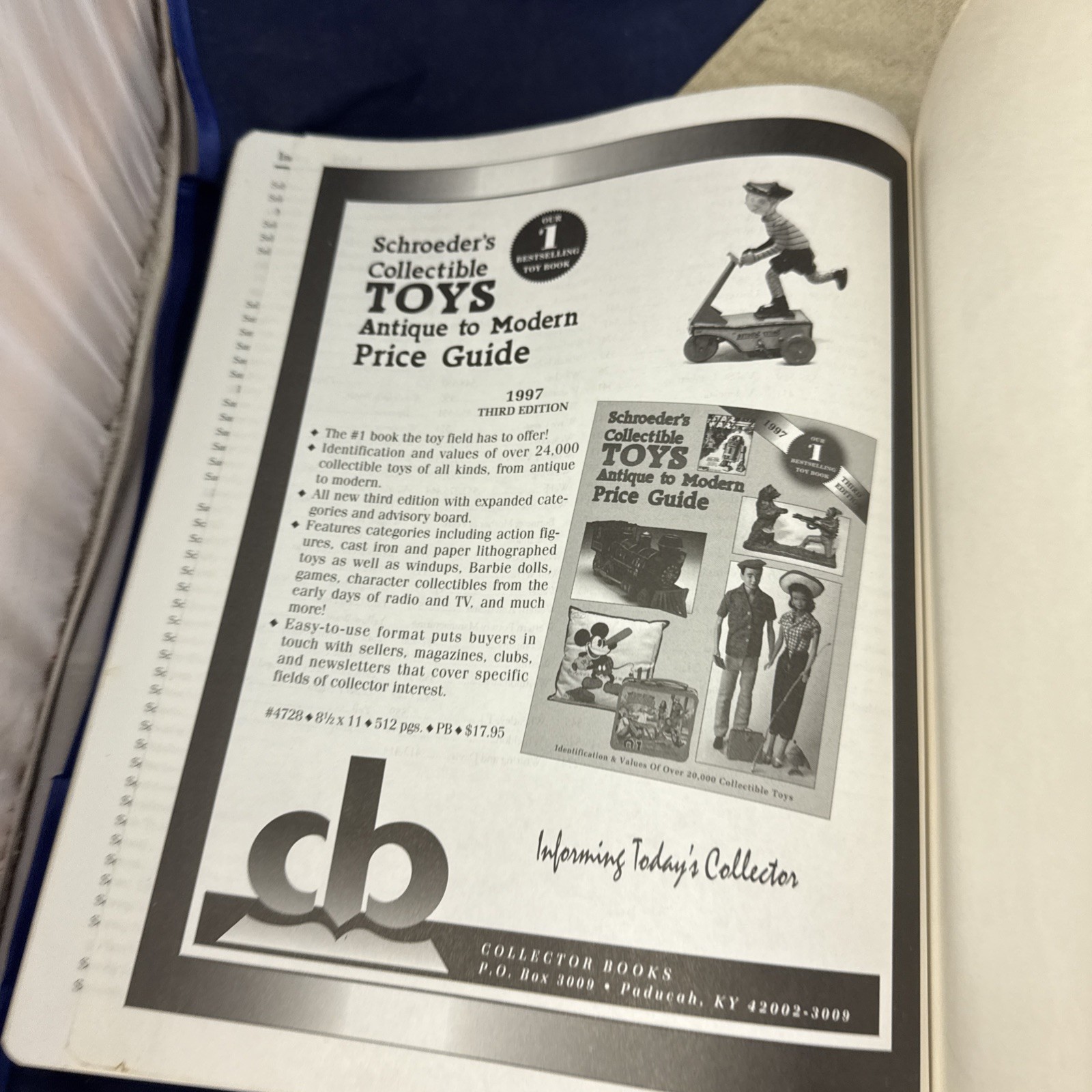 Schroeder’s Antiques Price Guide 1997 15th Edition Book Catalog Vintage