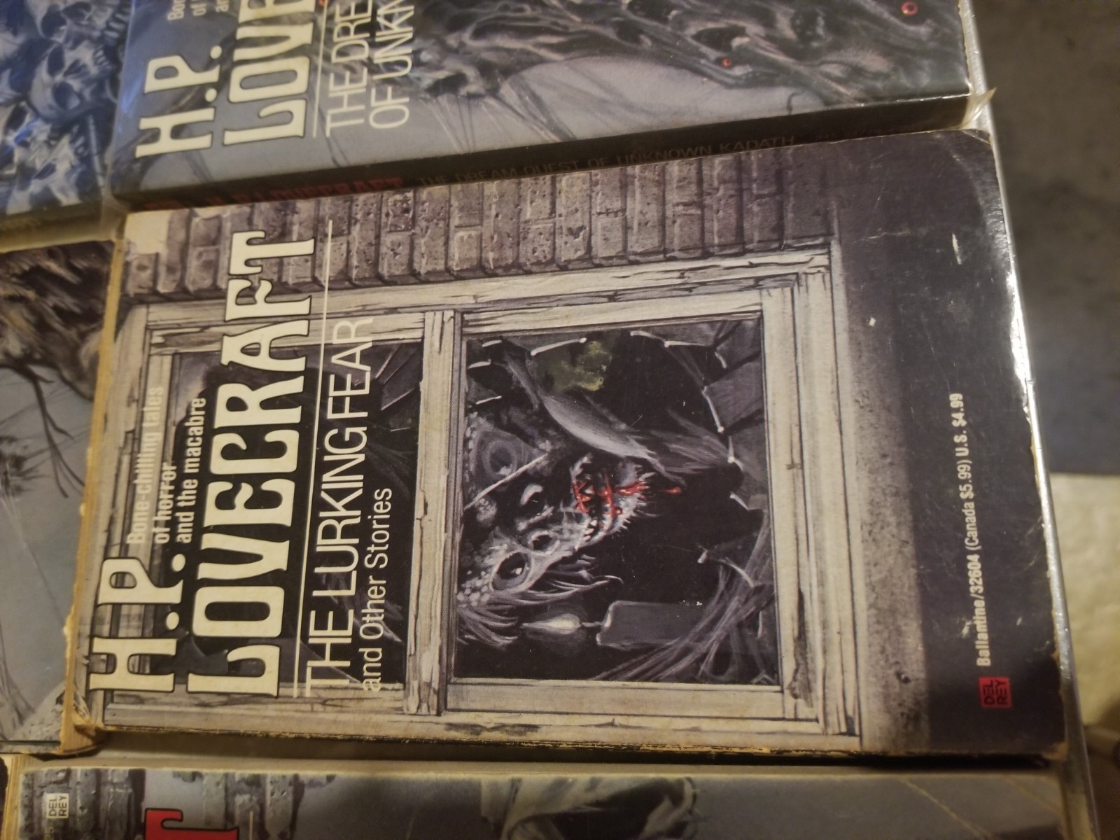 Set of 6 Vintage HP Lovecraft Paperbacks Michael Whelan Cover Art