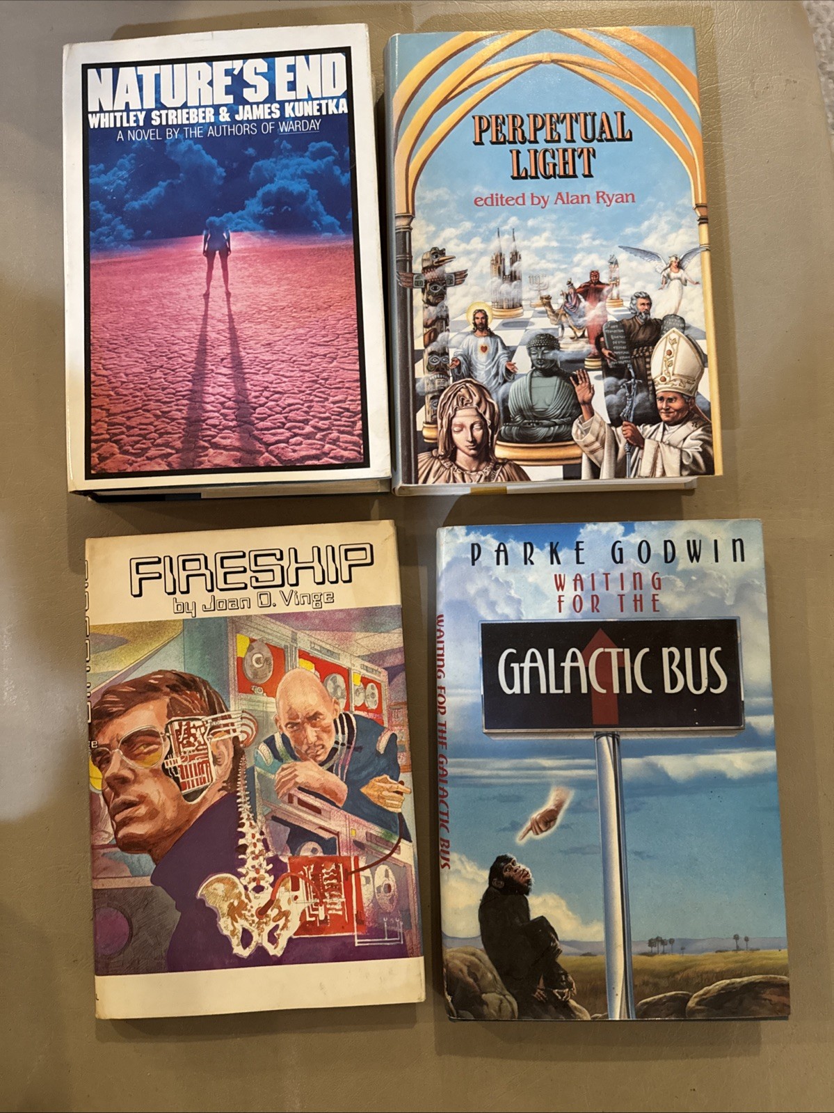 Mixed Lot of 30 Sci-Fi Novels HCDJ