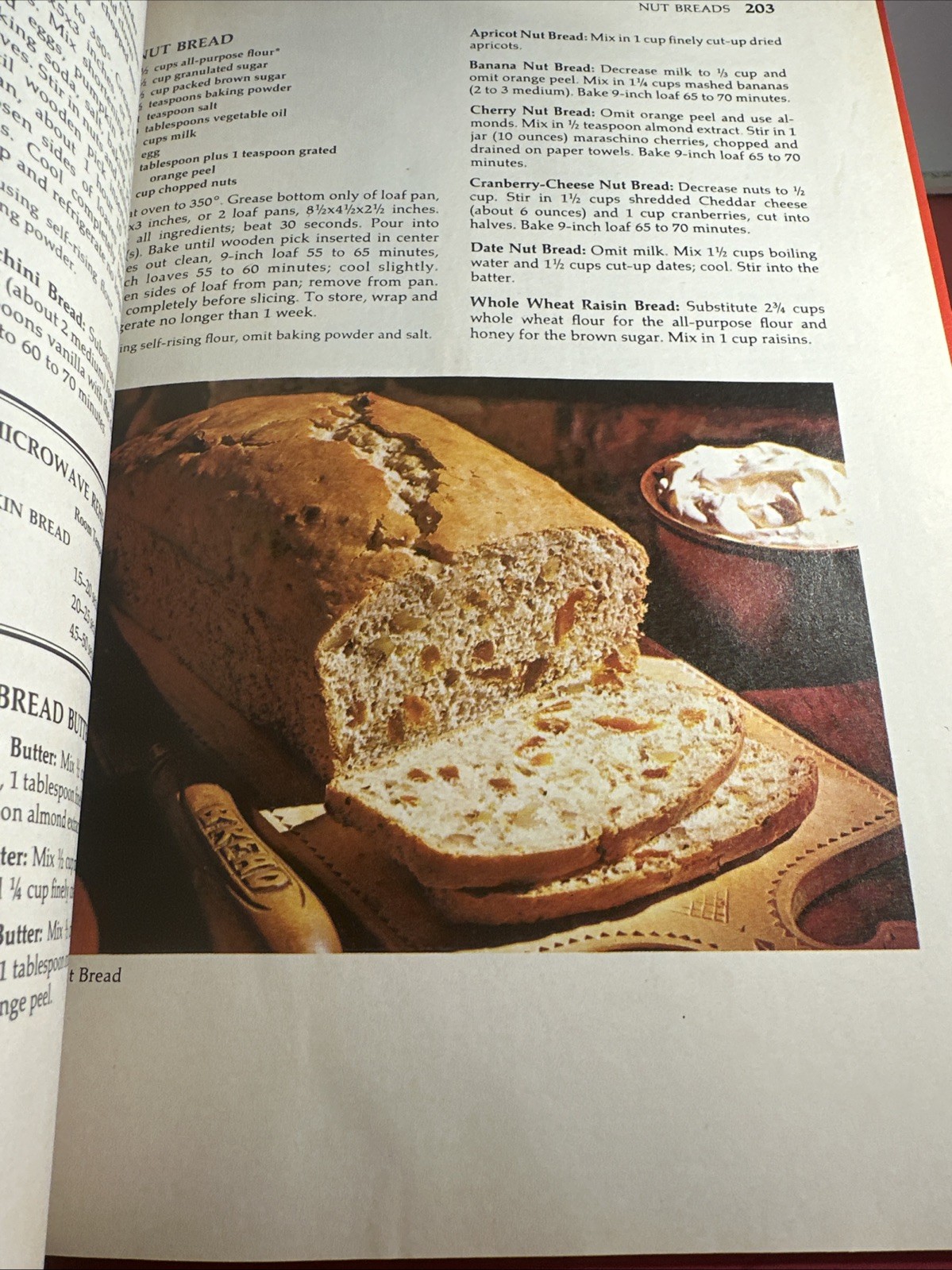 1978 HC Betty Crocker Cookbook, New & Revised 1978 Edition, Great Condition Red