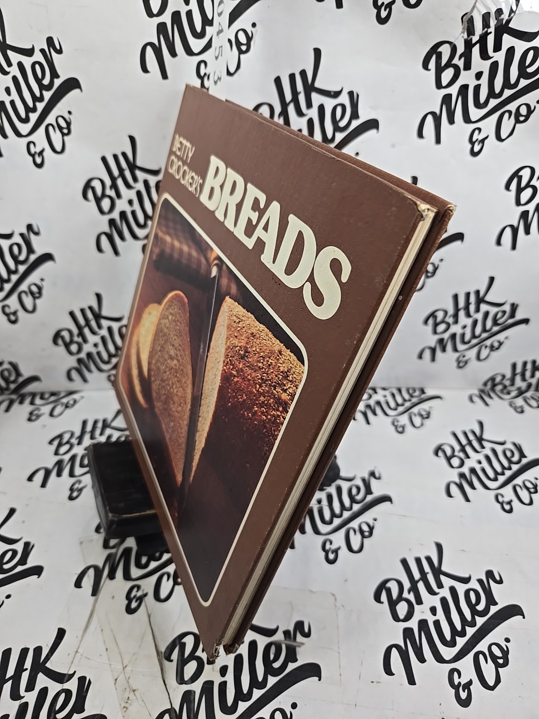 1974 Betty Crocker’s Breads by Betty Crocker First Printing General Mills
