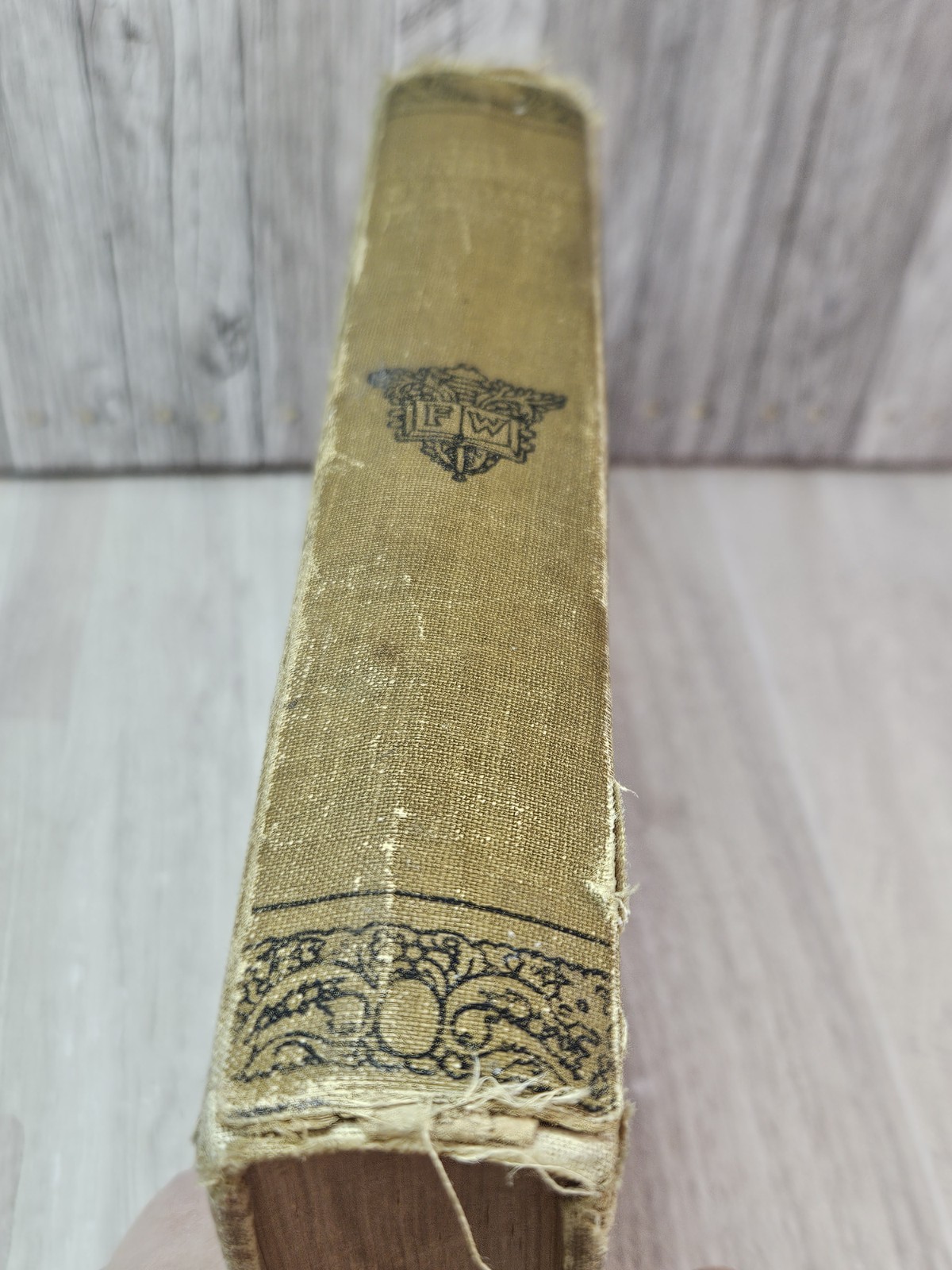 1925 Funk & Wagnalls Comprehensive Standard Dictionary Thumb Indexed Illustrated