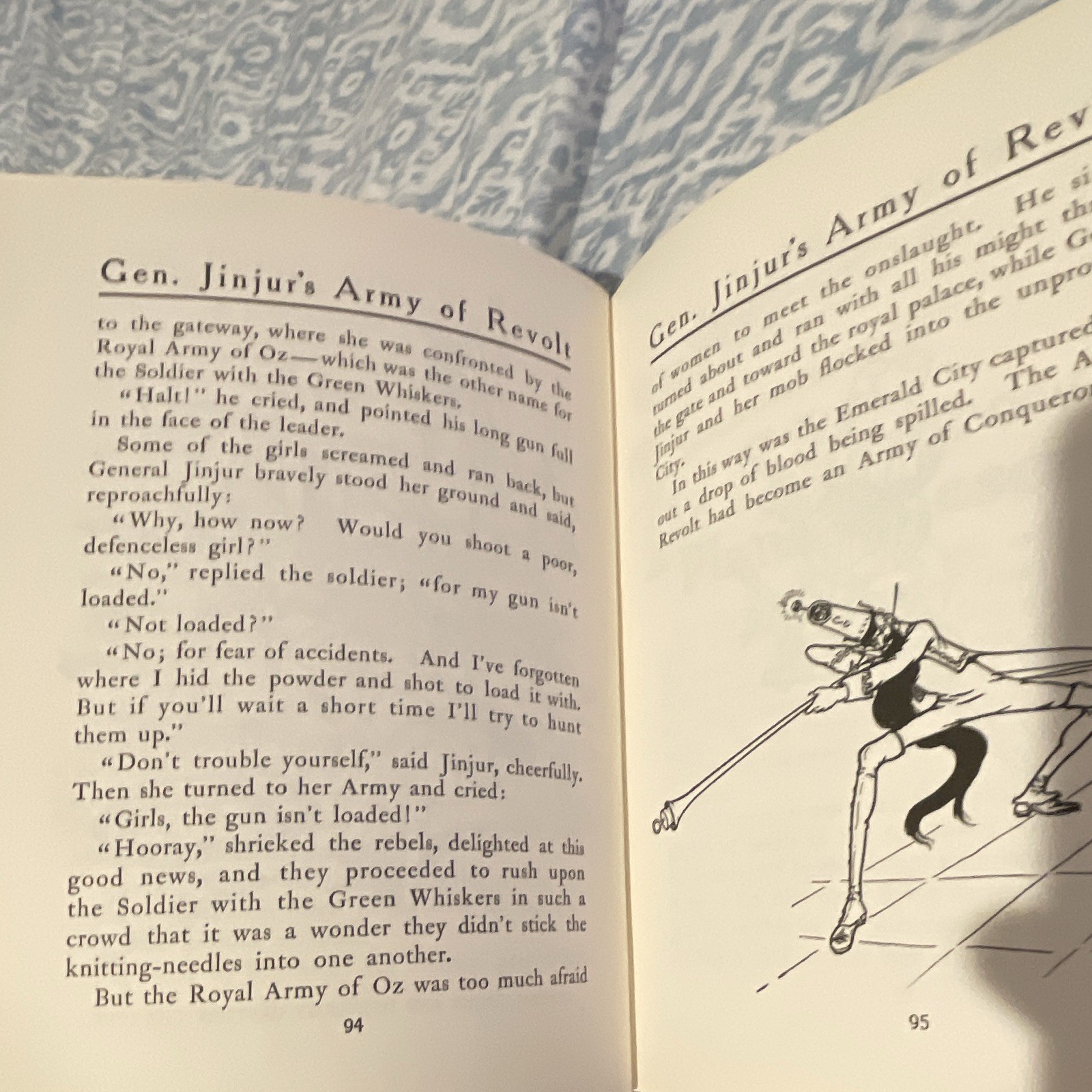 Charles Winthrope & Sons Wizard of Oz Facsimile Illustrated Hardcover by L. Fra…