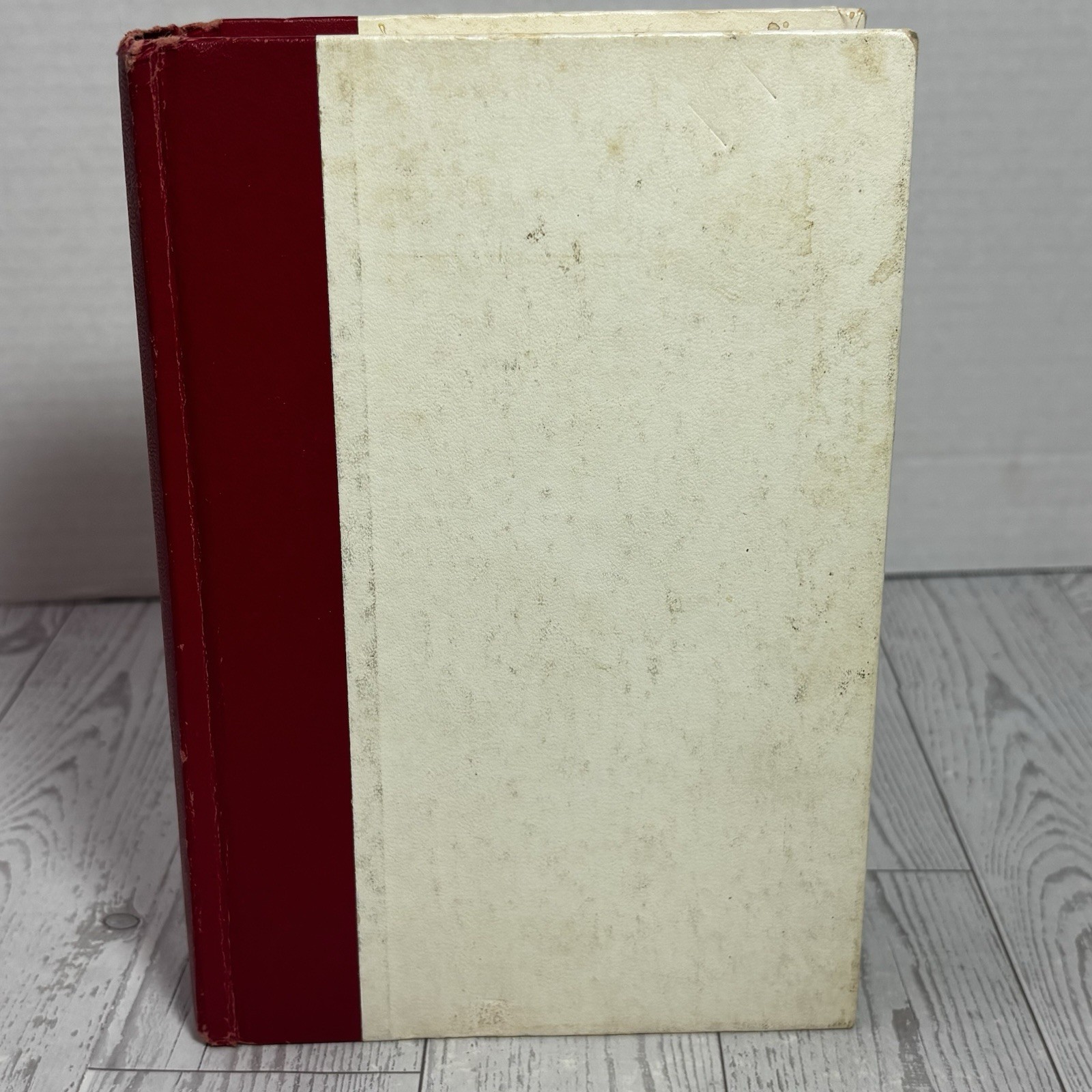 The Doubleday Cookbook. Complete Contemporary Cooking. Volume 2. Vintage. 1975