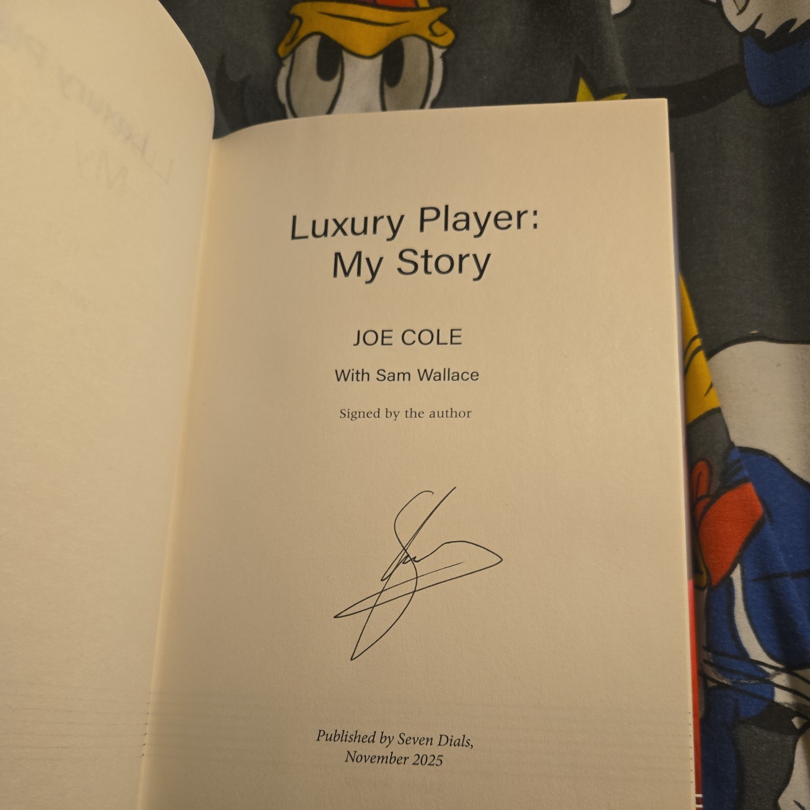 Joe Cole – Luxury Player Signed 1st Edition HB Autobiography Book