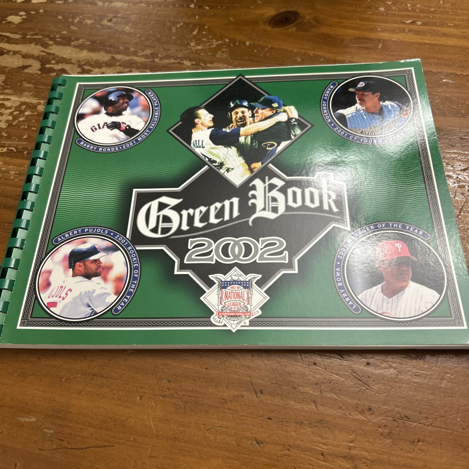 2002 NATIONAL LEAGUE GREEN BOOK Vintage Rare