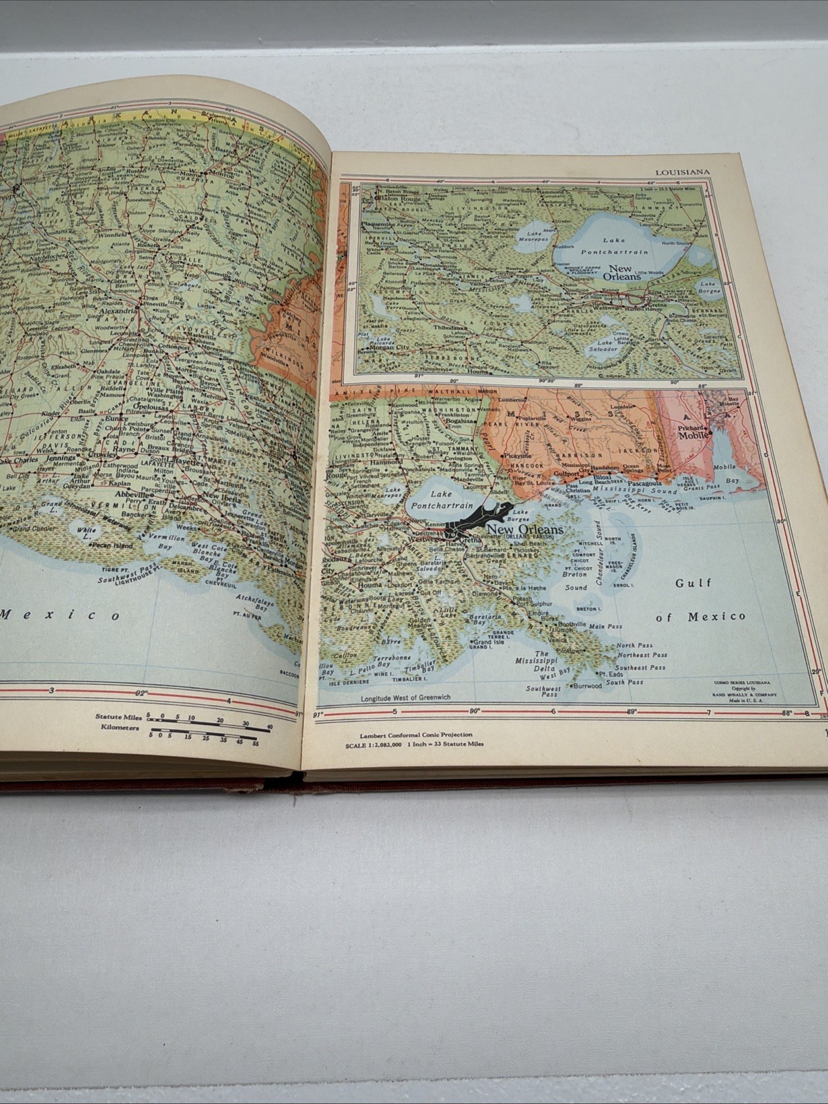 Vintage Rand McNally & Company Standard Atlas of the World – 1953
