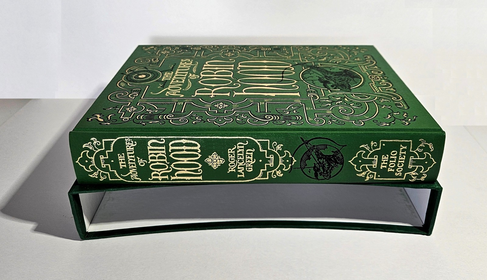 The Adventures of Robin Hood, Folio Society, 2001 HC/Slipcase Roger Green LOVELY