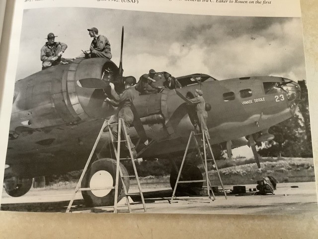 Military Planes Aircraft P-47 Thunderbolt WW2 Bomber War Hess Castles Air Bowman