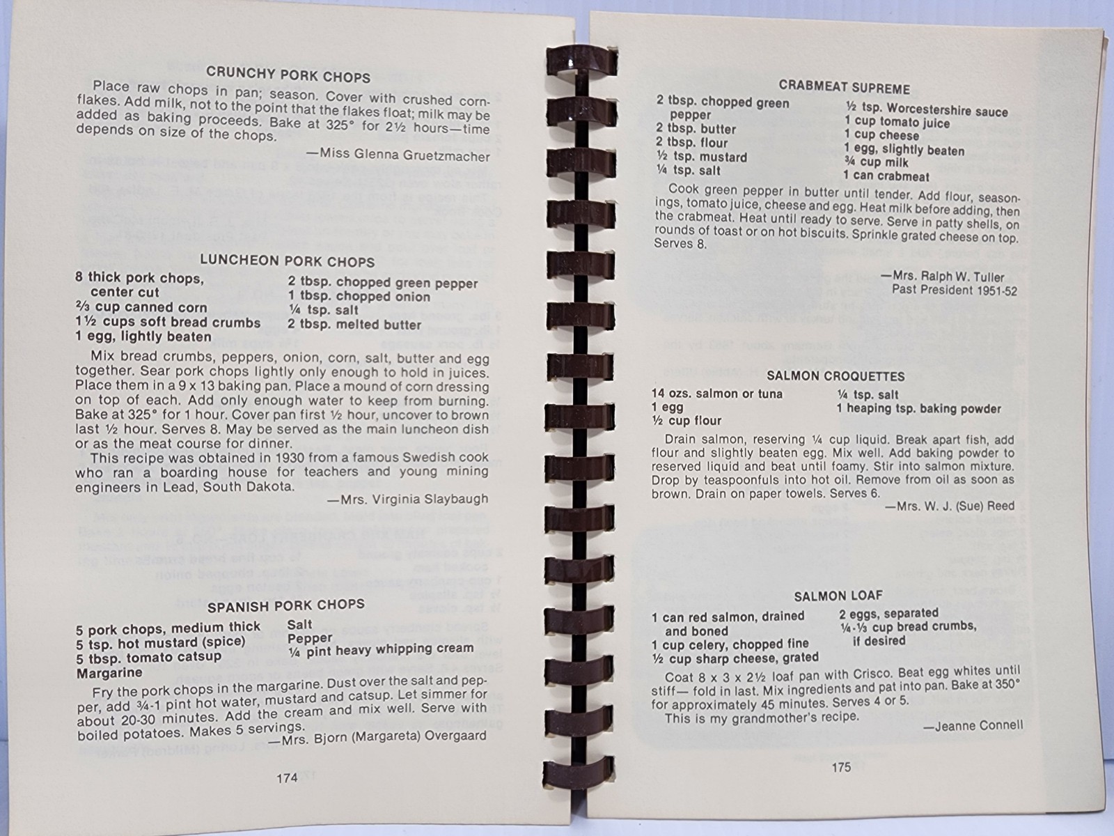 Des Moines Women’s Club Cookbook Centennial Edition 1885 – 1985 (Spiral)