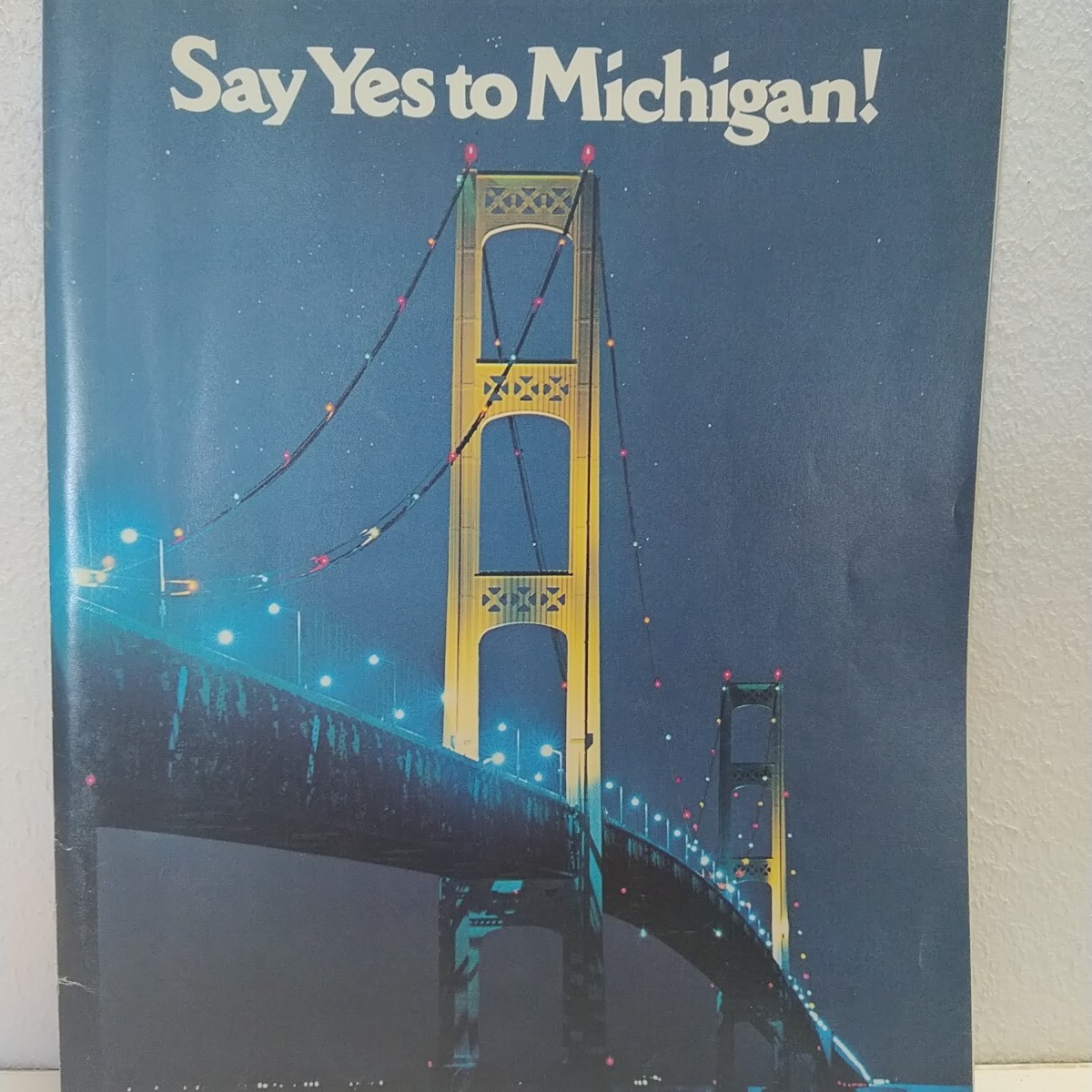 Vtg SC mcm tourist travel local Say yes to Michigan 1982 book