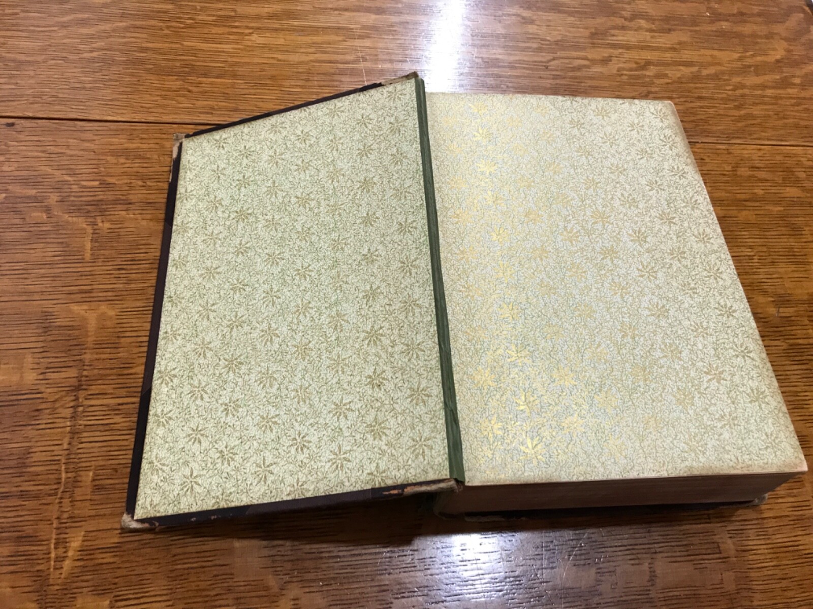 1925 History of the Ancient and Honorable Fraternity of Free Masons Illustrated
