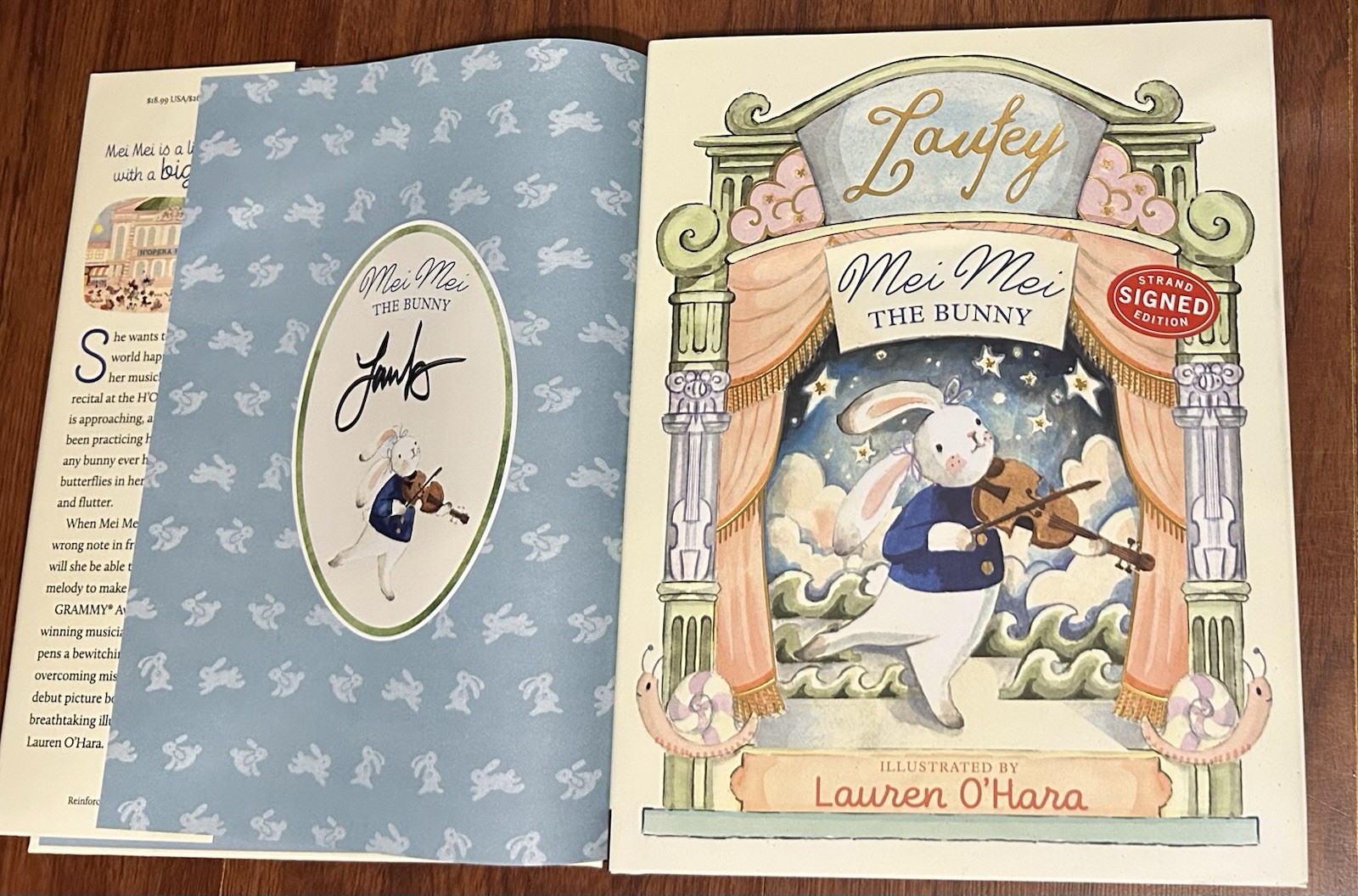 LAUFEY SIGNED MEI MEI THE BUNNY BOOK NYC STRAND BOOKSTORE 4/21/26 BEAUTIFUL