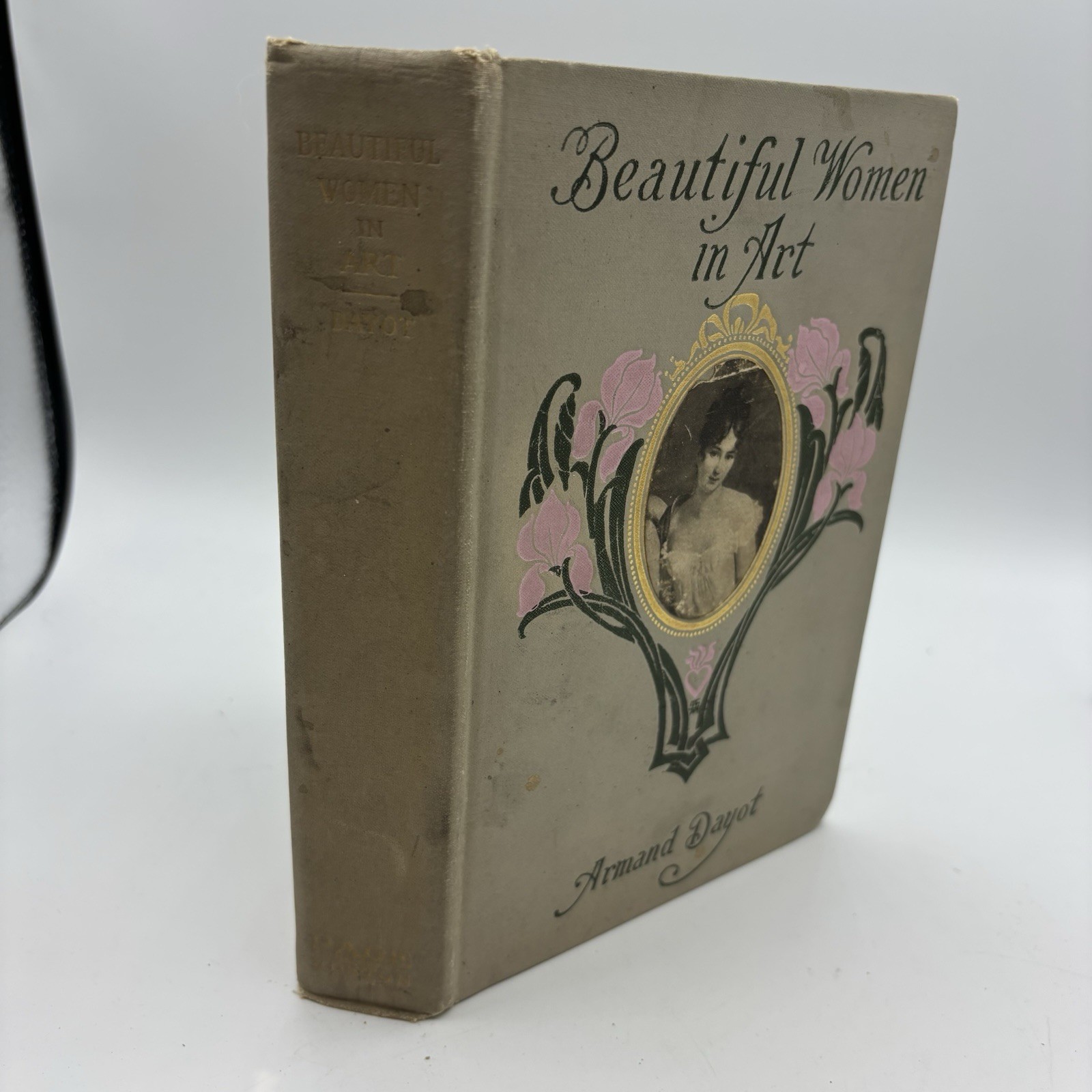 Antique Beautiful Women in Art 1906 Armand Dayot HC Illustrated L.C.