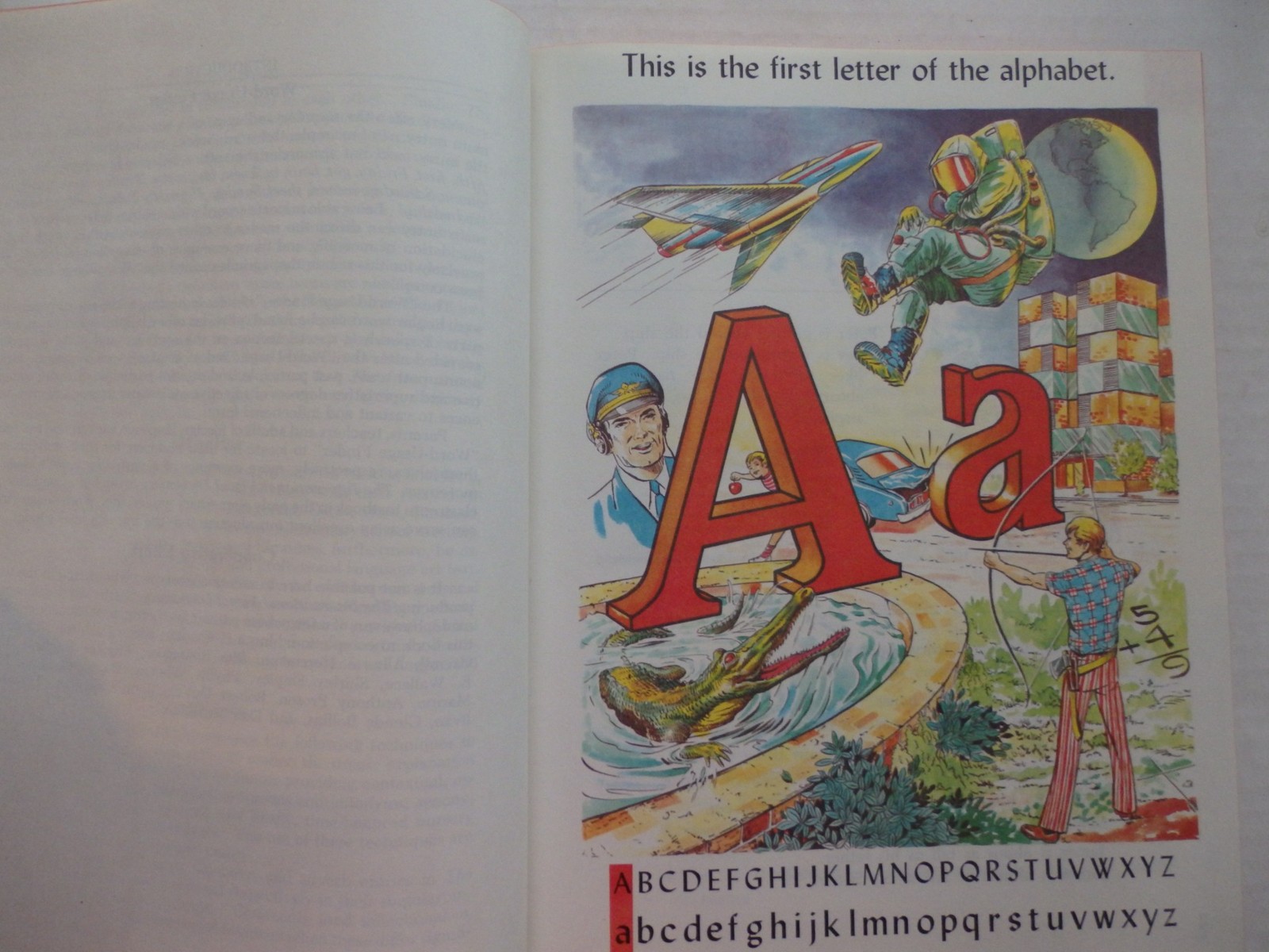 The International Visual Dictionary by Leo Daniels Clute Intl Inst. Vintage 1973