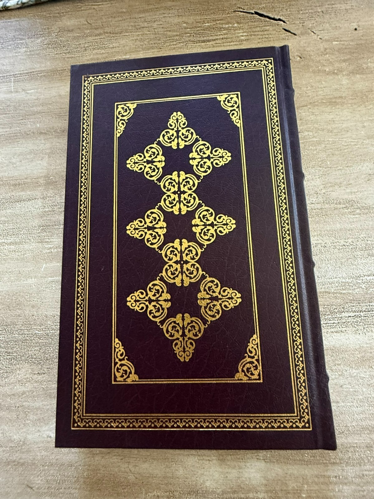 Leatherbound Book – Charles Dickens “A Tale of Two Cities” Franklin Library 1983