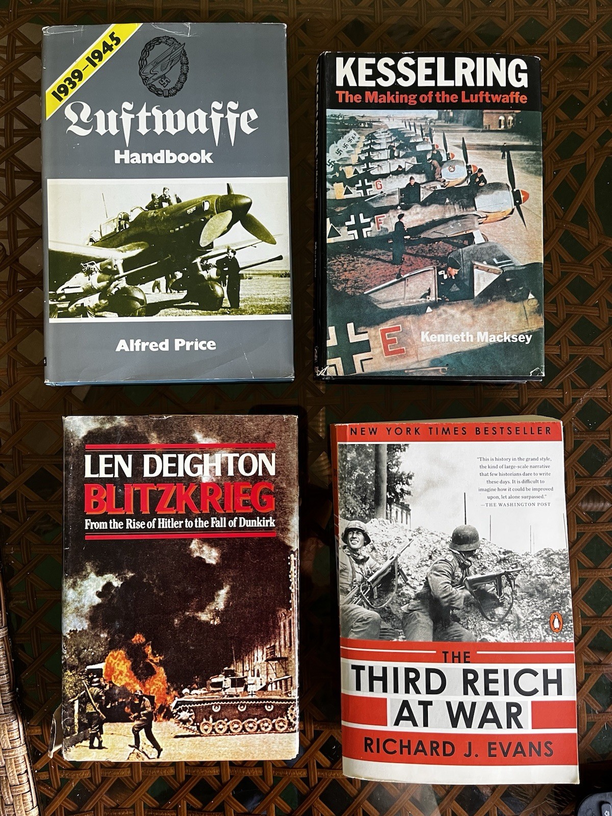 Lot Of 4 WW2 History Books Luftwaffe, Blitzkrieg,Dunkirk,Third Reich Best Seller