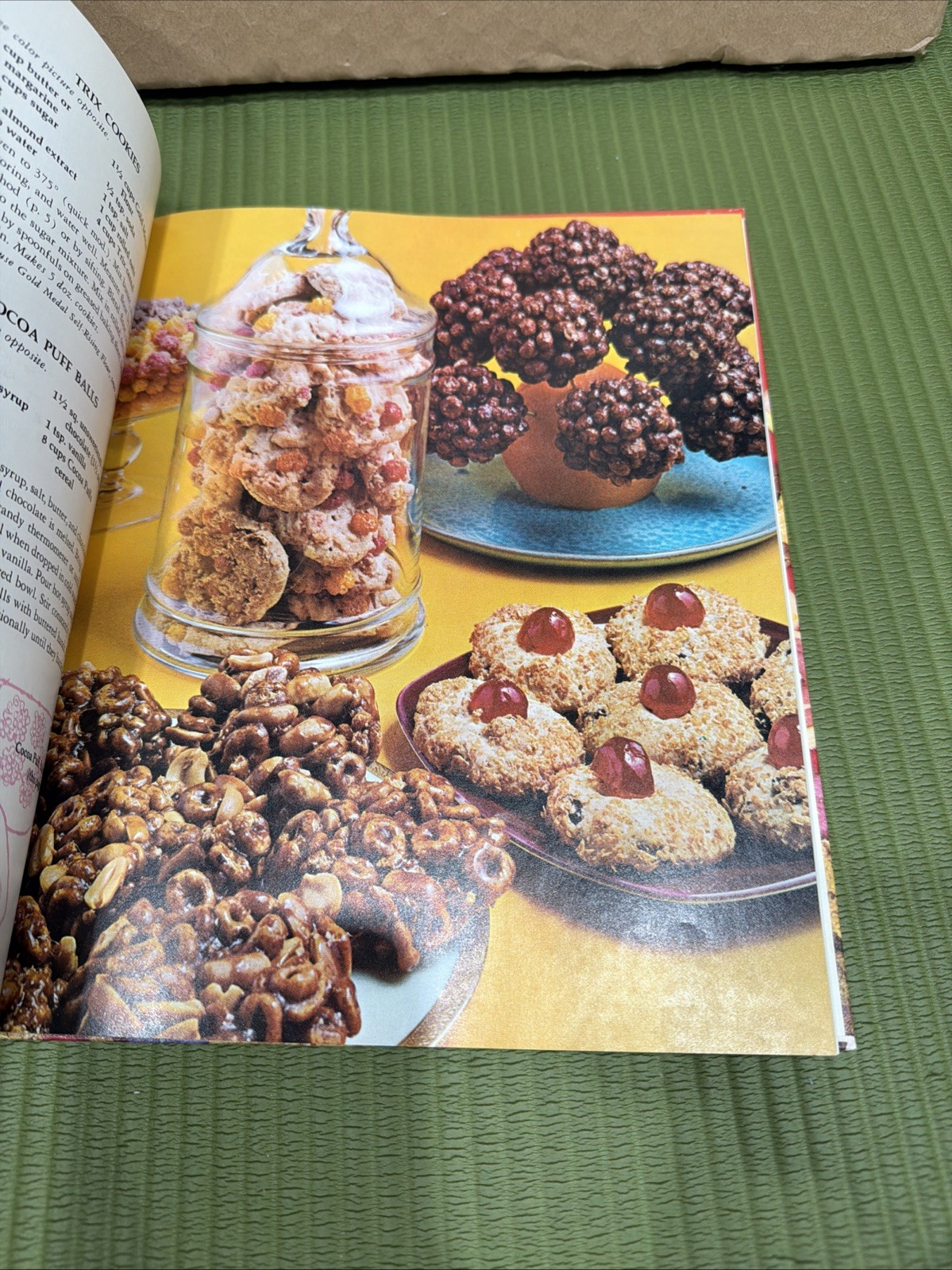 Betty Crocker’s Vintage Cooky Book 1963 First Edition Seventh Printing Hardcover