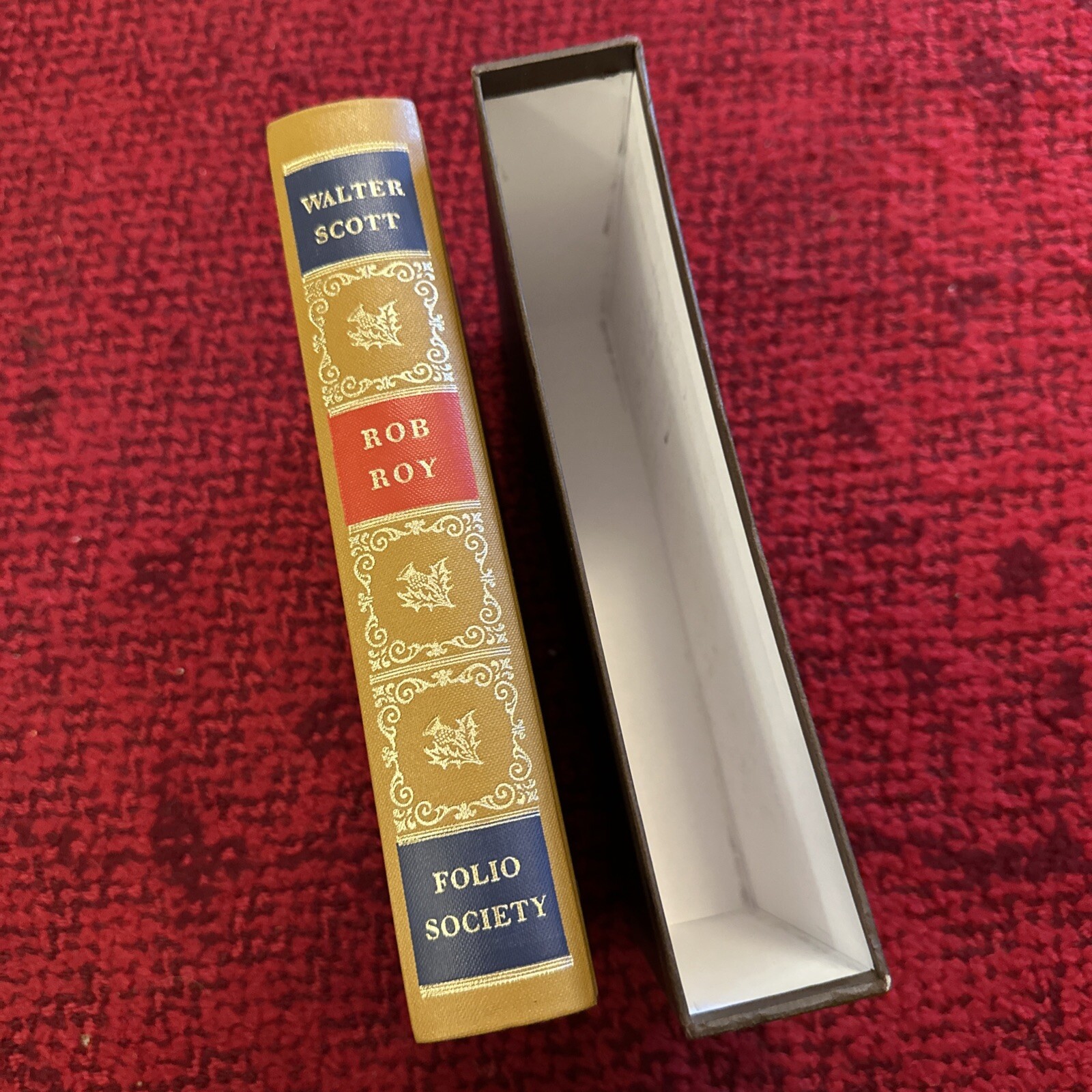 Walter Scott Rob Roy Folio Society 2001 Hardcover Slip Case Illustrated