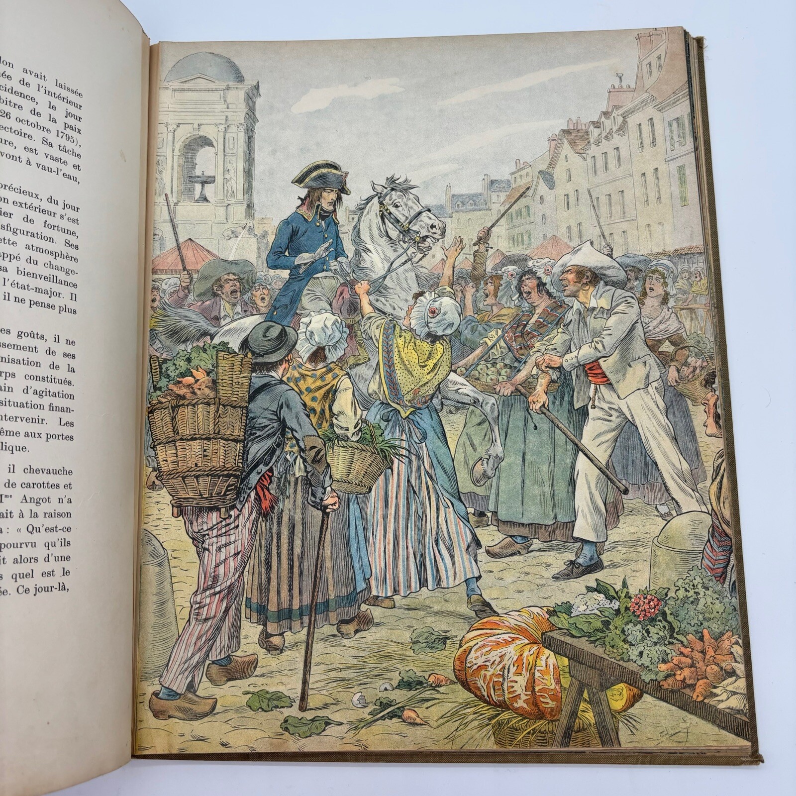 Bonaparte by Georges Montorgueil Antique Decorated Cloth Paris France Book 1910
