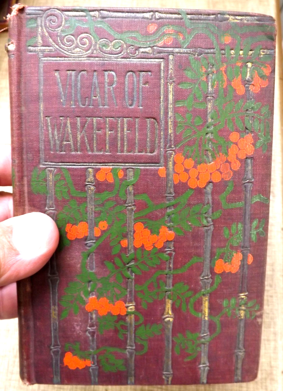 VINTAGE 1902 THE VICAR OF WAKEFIELD GOLDSMITH HB 158 Pages 6.5″ x 4.5″