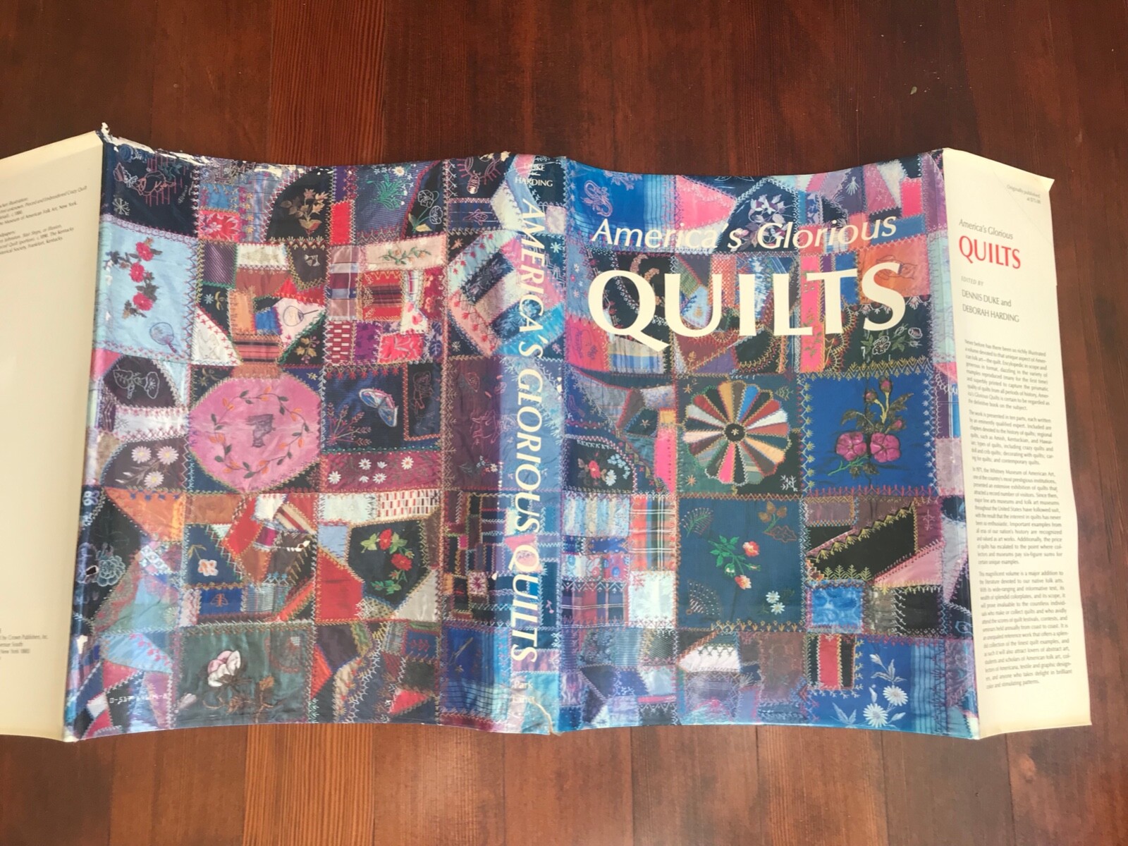 America’s Glorious Quilts, Dennis Duke, Deborah Harding 1987, 15 x 11, 320 pages