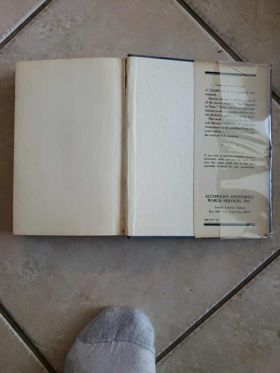 Alcoholics Anonymous AA Big Book 2nd Edition 12th Printing 1971 with Dustjacket