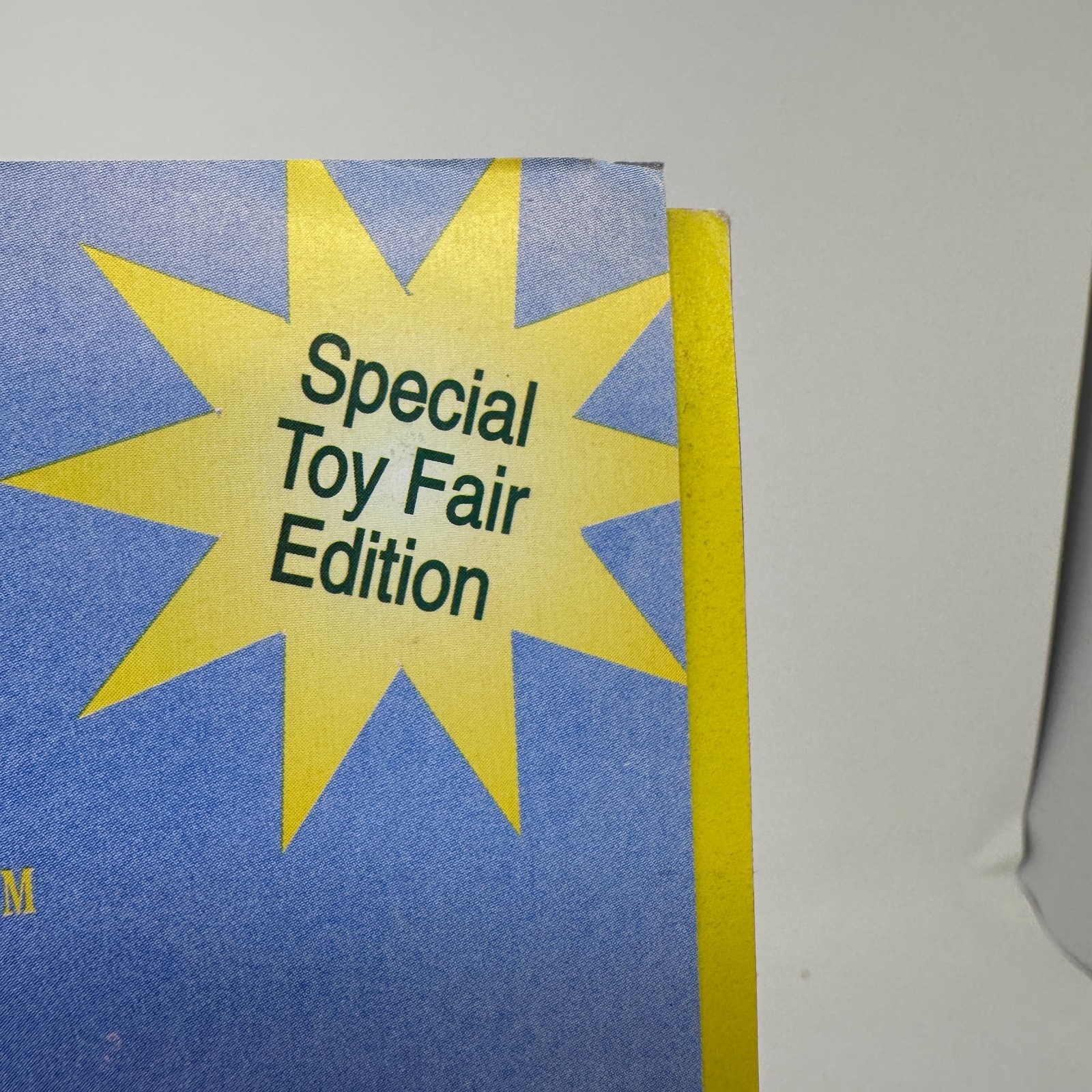 Specialty Retailer Catalog Magazine Technology Toys Gifts February 1998 Vintage