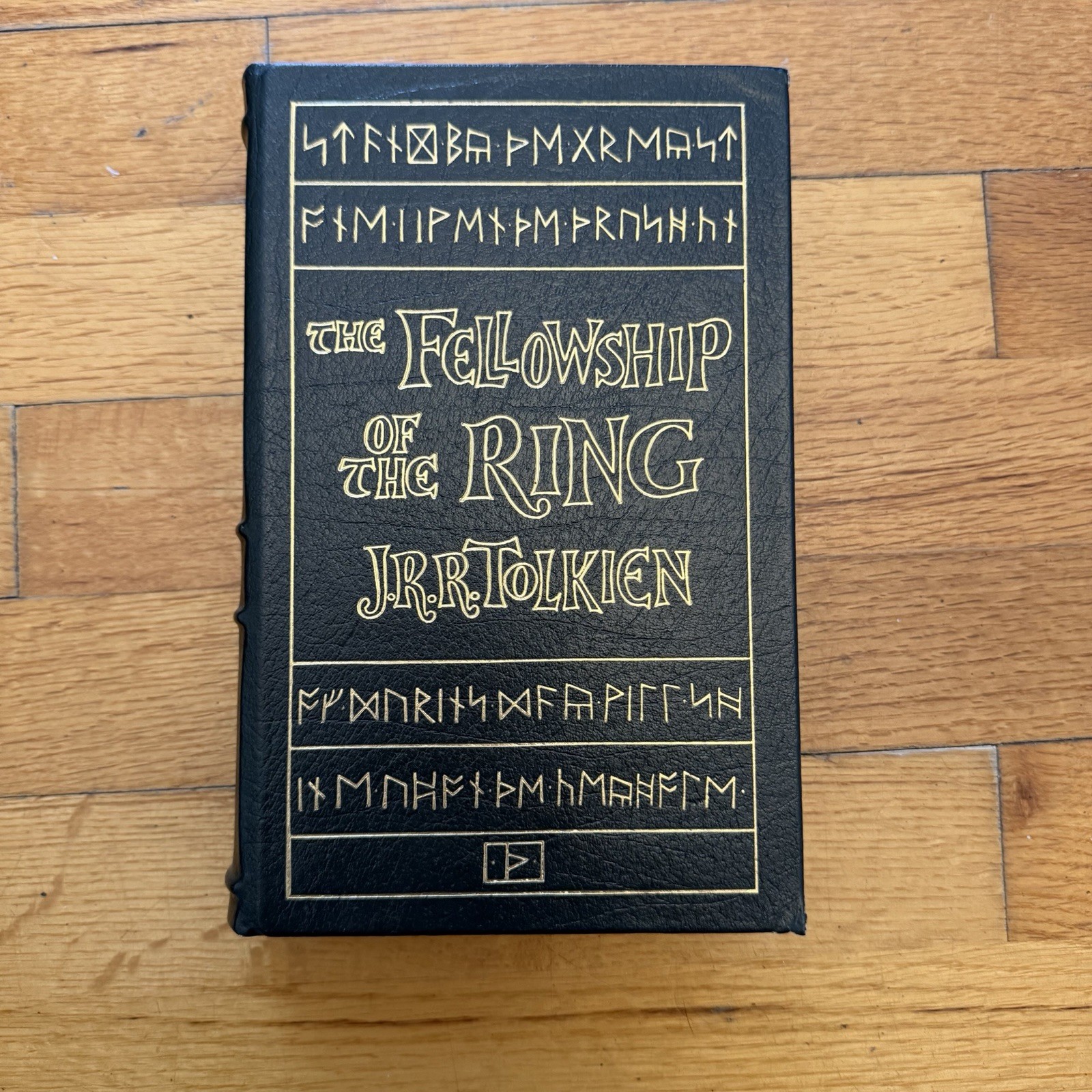 J.R.R. Tolkien The Fellowship of The Ring Collector’s Edition 1984