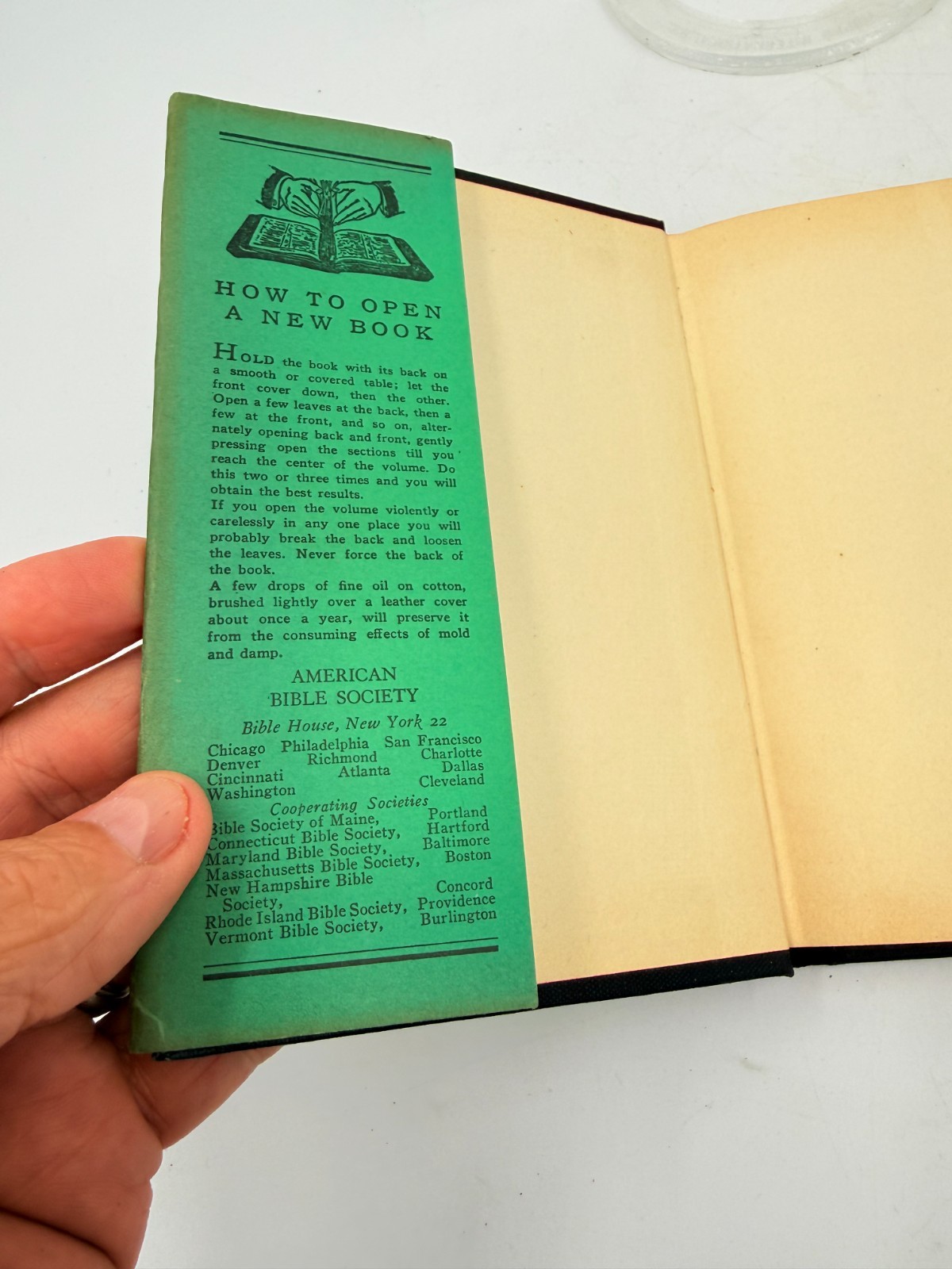 1951 New Testament KJV American Bible Society Hardcover w/DJ – Korean Issue