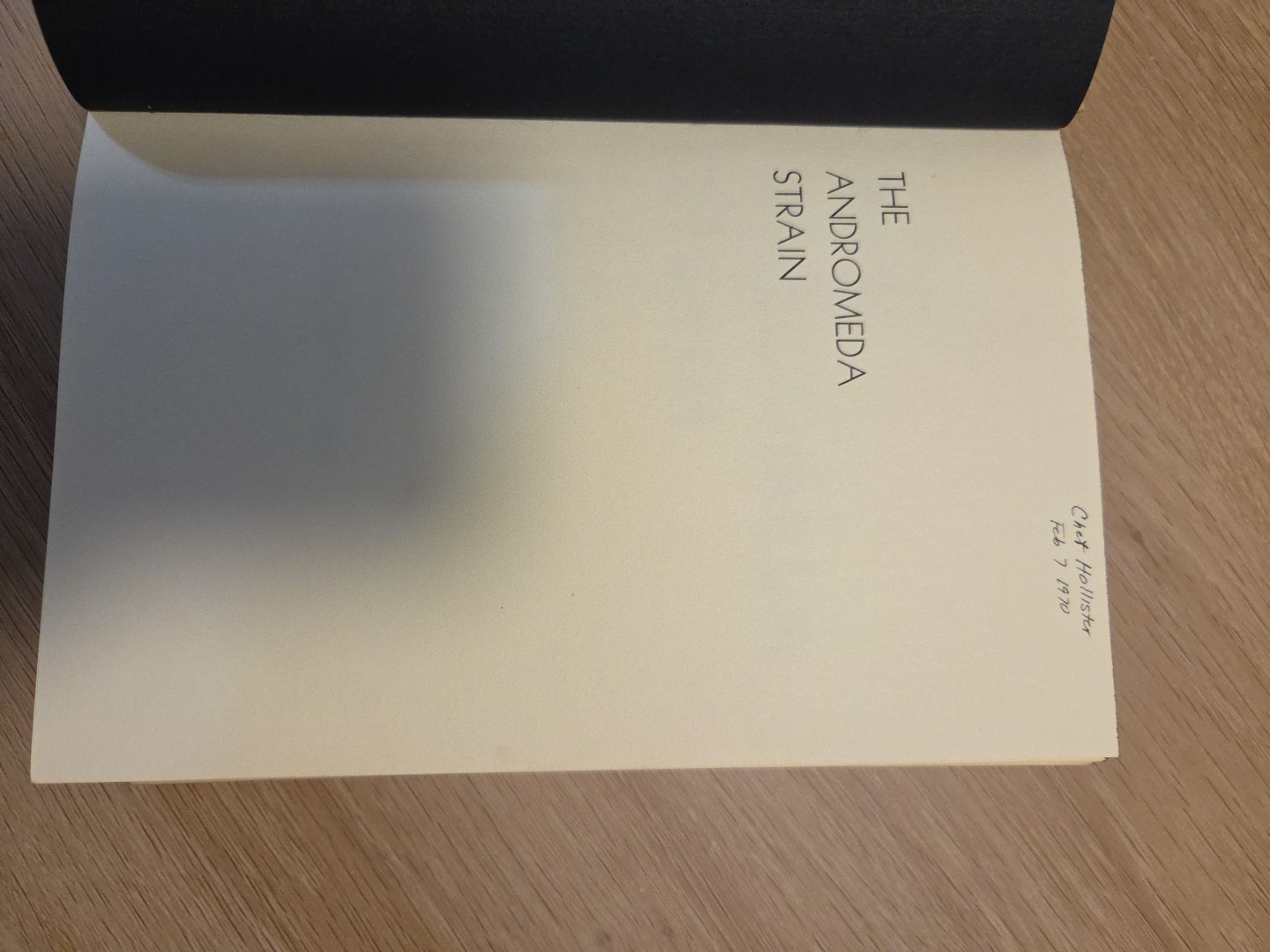 The Andromeda Strain by Michael Crichton 1st Edition 1st Printing 1969 HC w DJ