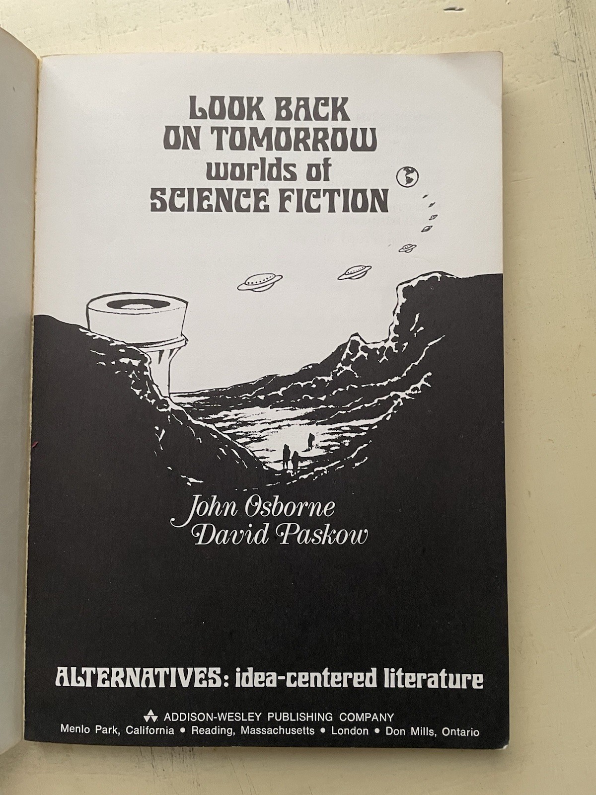 Look Back On Tomorrow Worlds Of Science Fiction by J. Osborne & D. Paskow (1974)