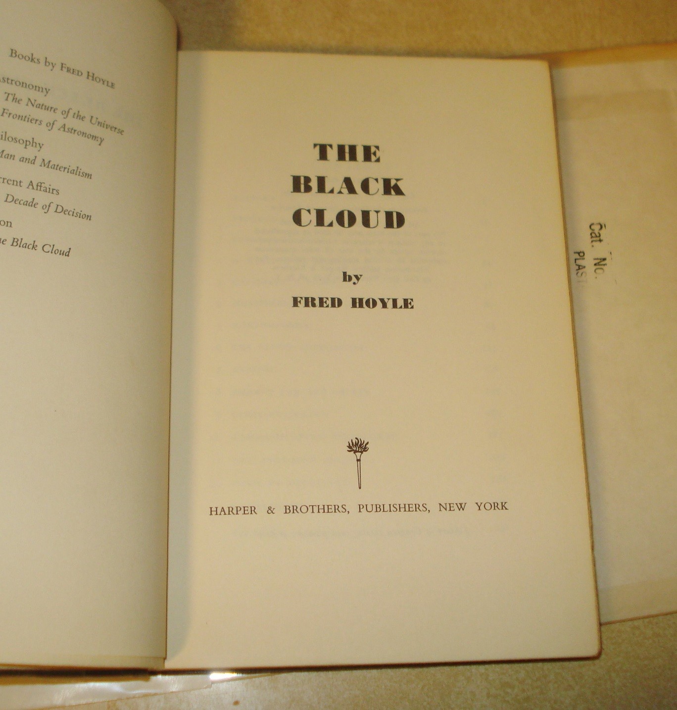 Fred Hoyle The Black Cloud 1st American Edition 1st Print HCDJ 1957