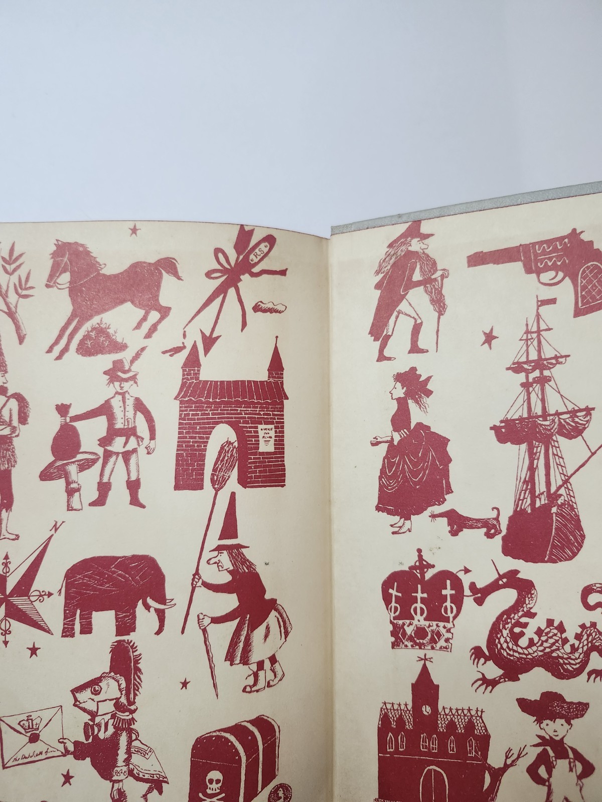 Vintage Through the Looking-Glass Lewis Carroll Junior Deluxe Editions