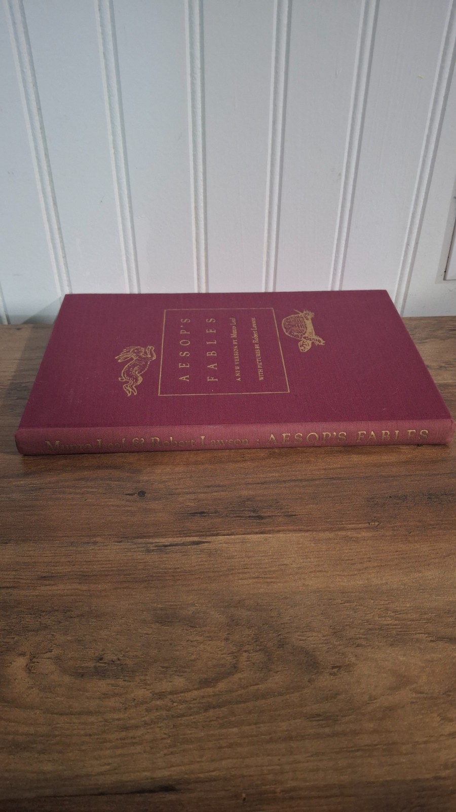 Vintage 1941 Aesops Fables Hardcover Book Munro Leaf Robert Lawson Illustrated