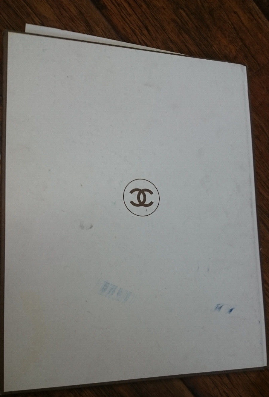 1998 CHANEL BOUTIQUE PARIS SPRING COLLECTION BOOK PARIS W/PRESS PAPER LAGERFELD