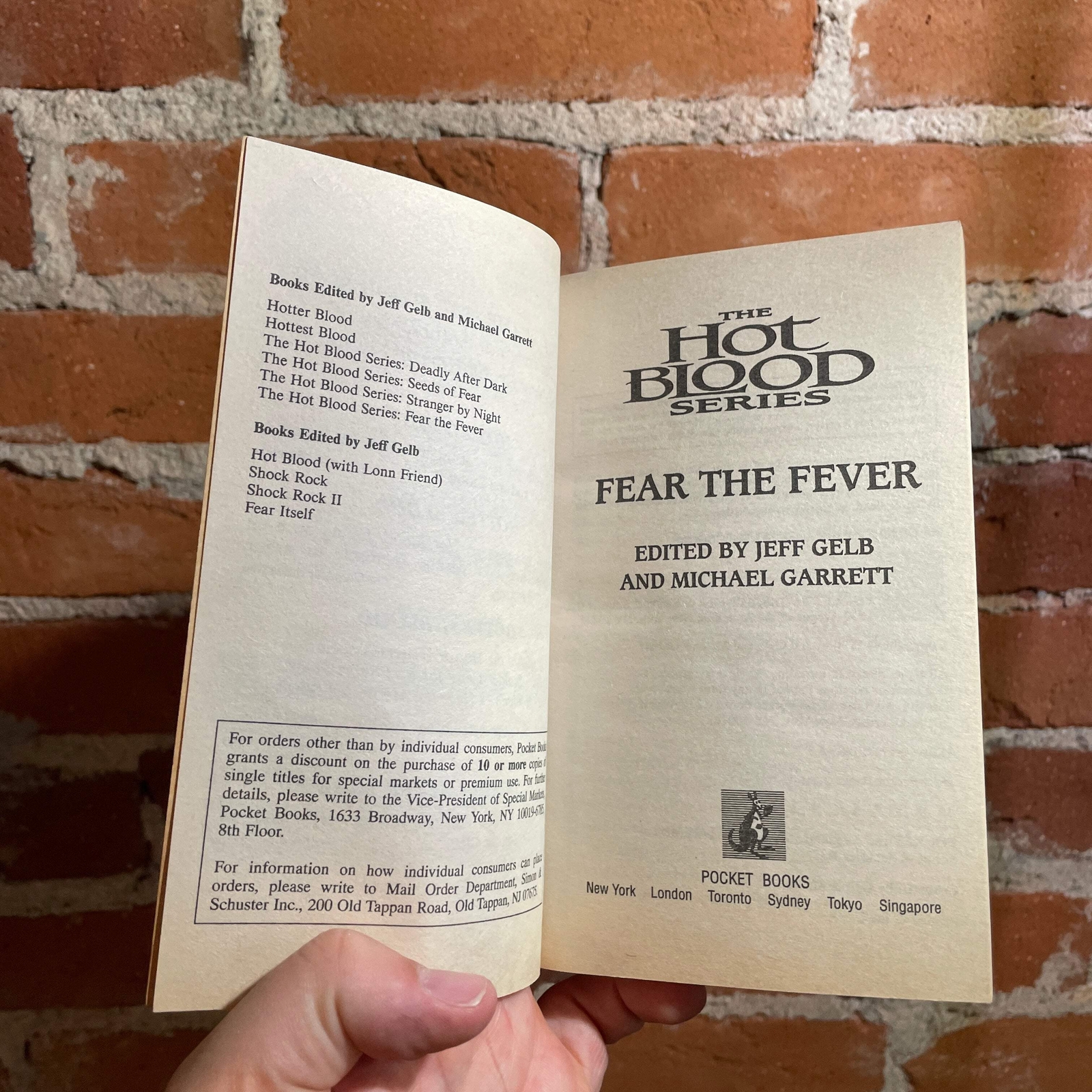 Fear the Fever Jeff Gelb & Michael Garrett – 1996 Pocket Paperback