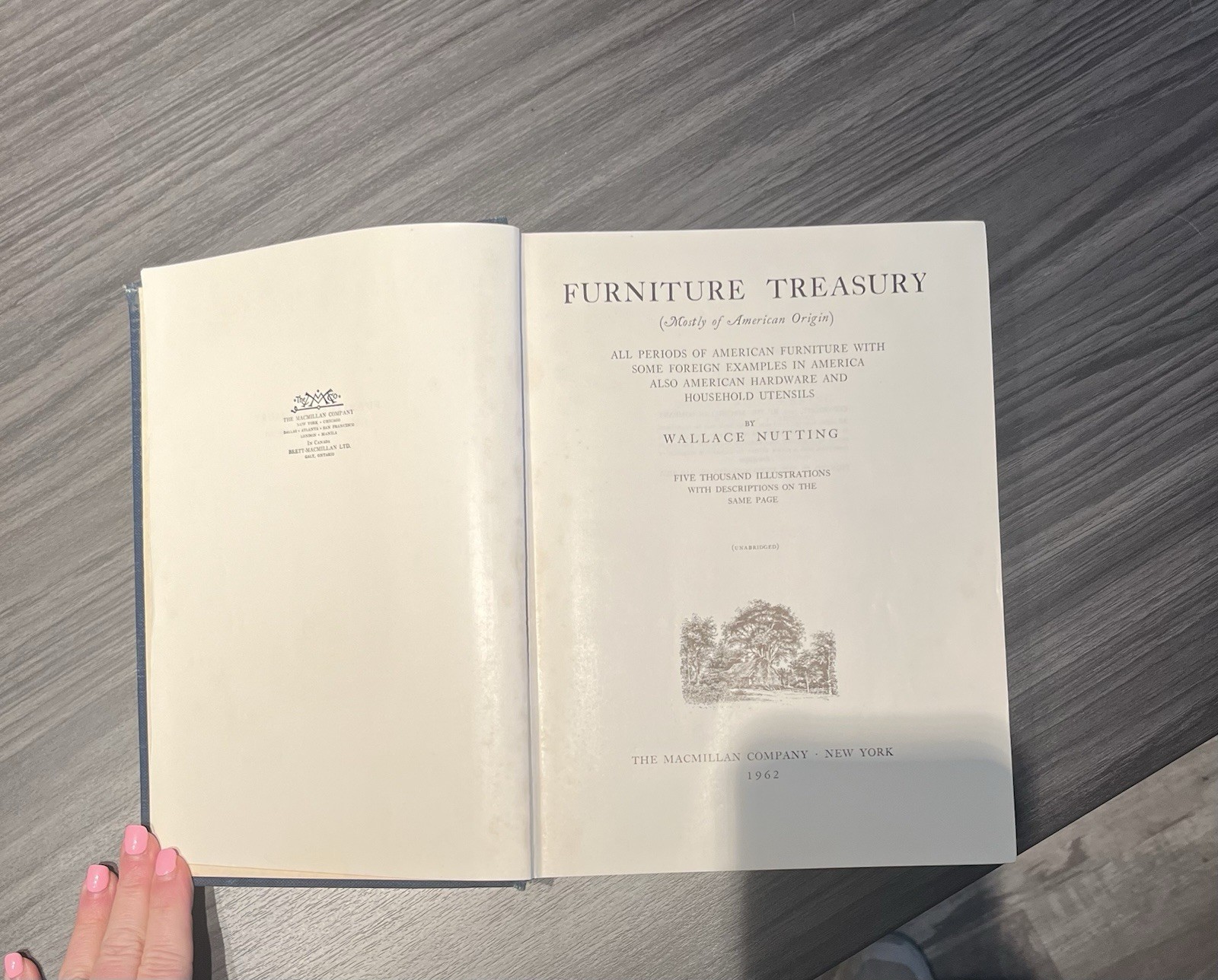 Furniture Treasury by Wallace Nutting – 5000 Illustrations – 1961 – Vintage HC