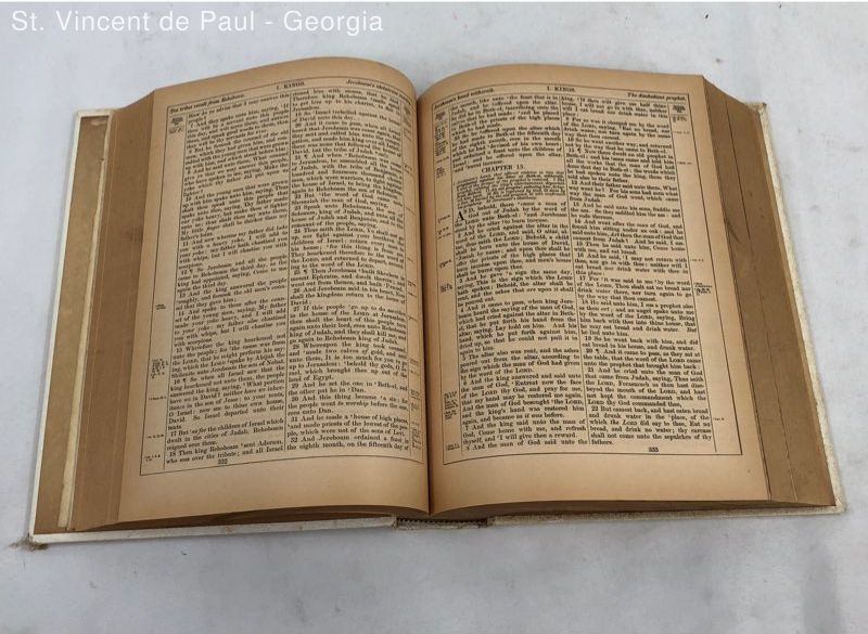 The Holy Bible King King James Version Kedeka Publishers 1976 Parchment Style